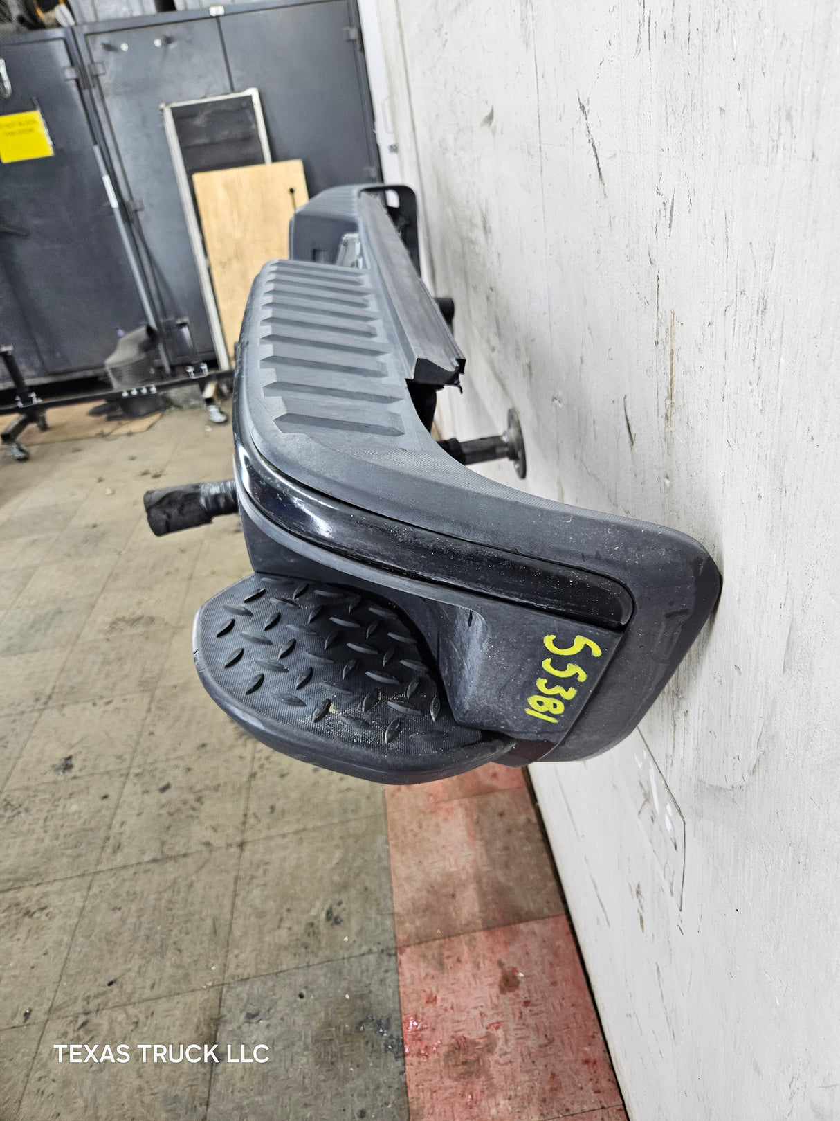 2015-2019 Chevrolet Silverado 2500 HD 3500 HD Rear Bumper