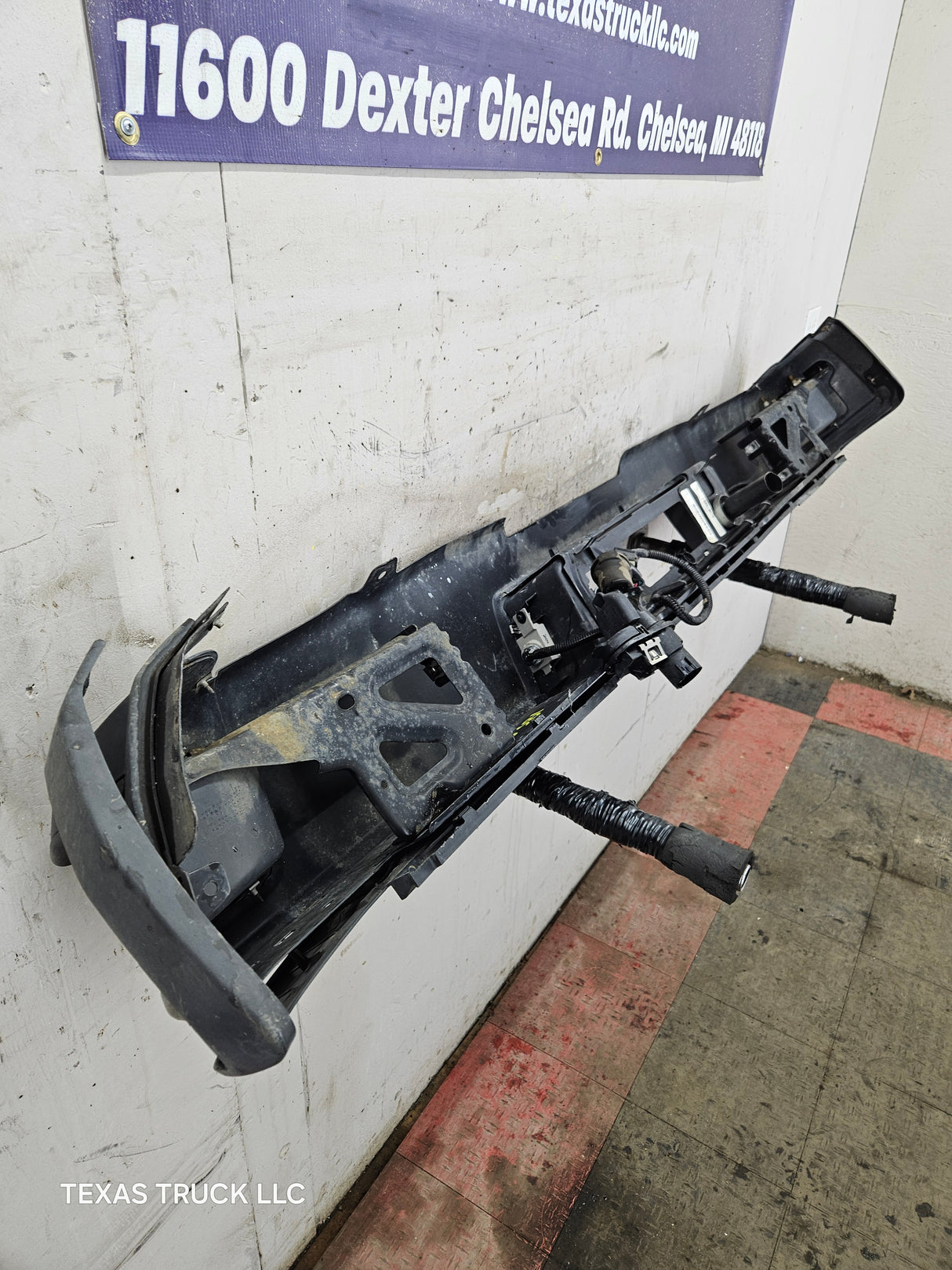 2015-2019 Chevrolet Silverado 2500 HD 3500 HD Rear Bumper