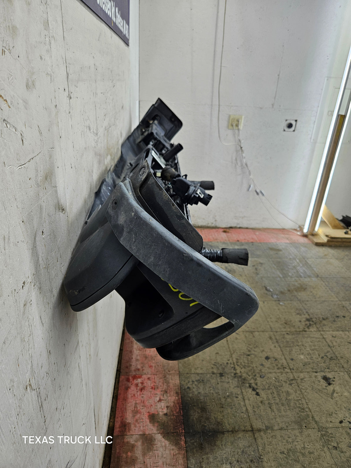 2015-2019 Chevrolet Silverado 2500 HD 3500 HD Rear Bumper