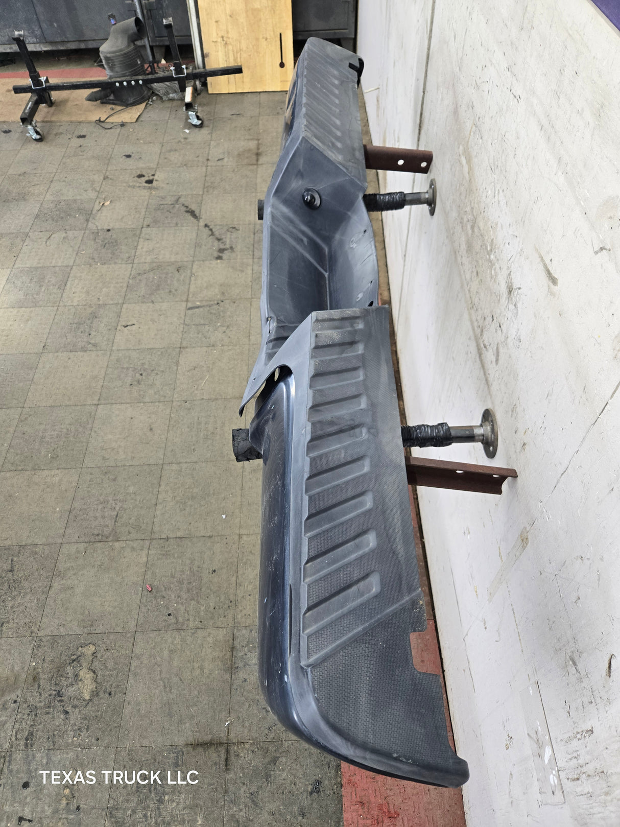 2008-2016 Ford Super Duty F250 F350 F450 F550 Rear Bumper