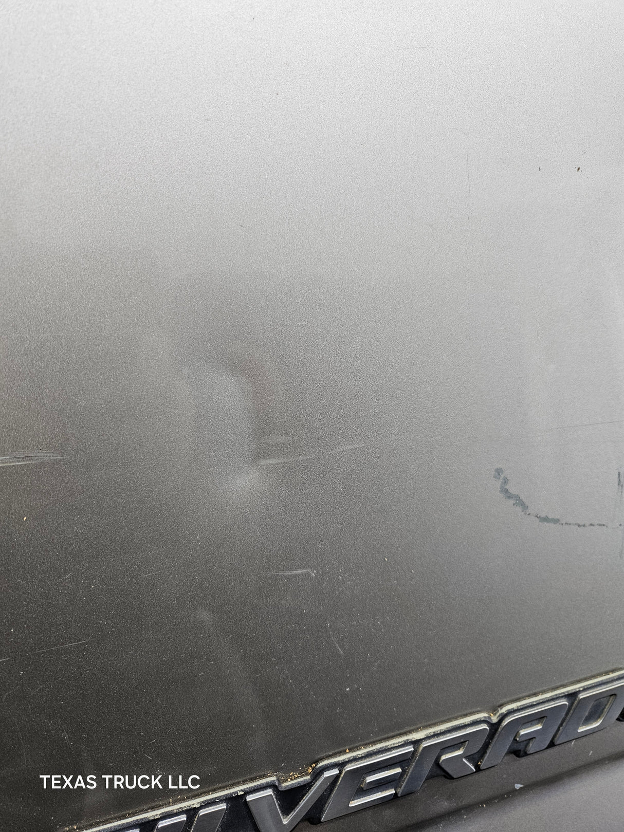 1999-2007 Chevrolet Silverado / GMC Sierra 1500 2500 3500 HD Tailgate