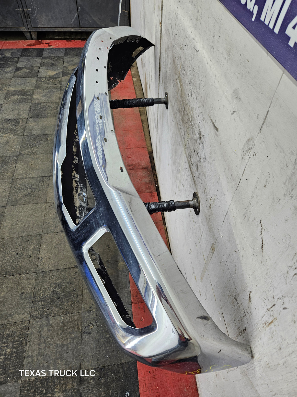 2017-2019 Ford Super Duty F250 F350 Front Bumper