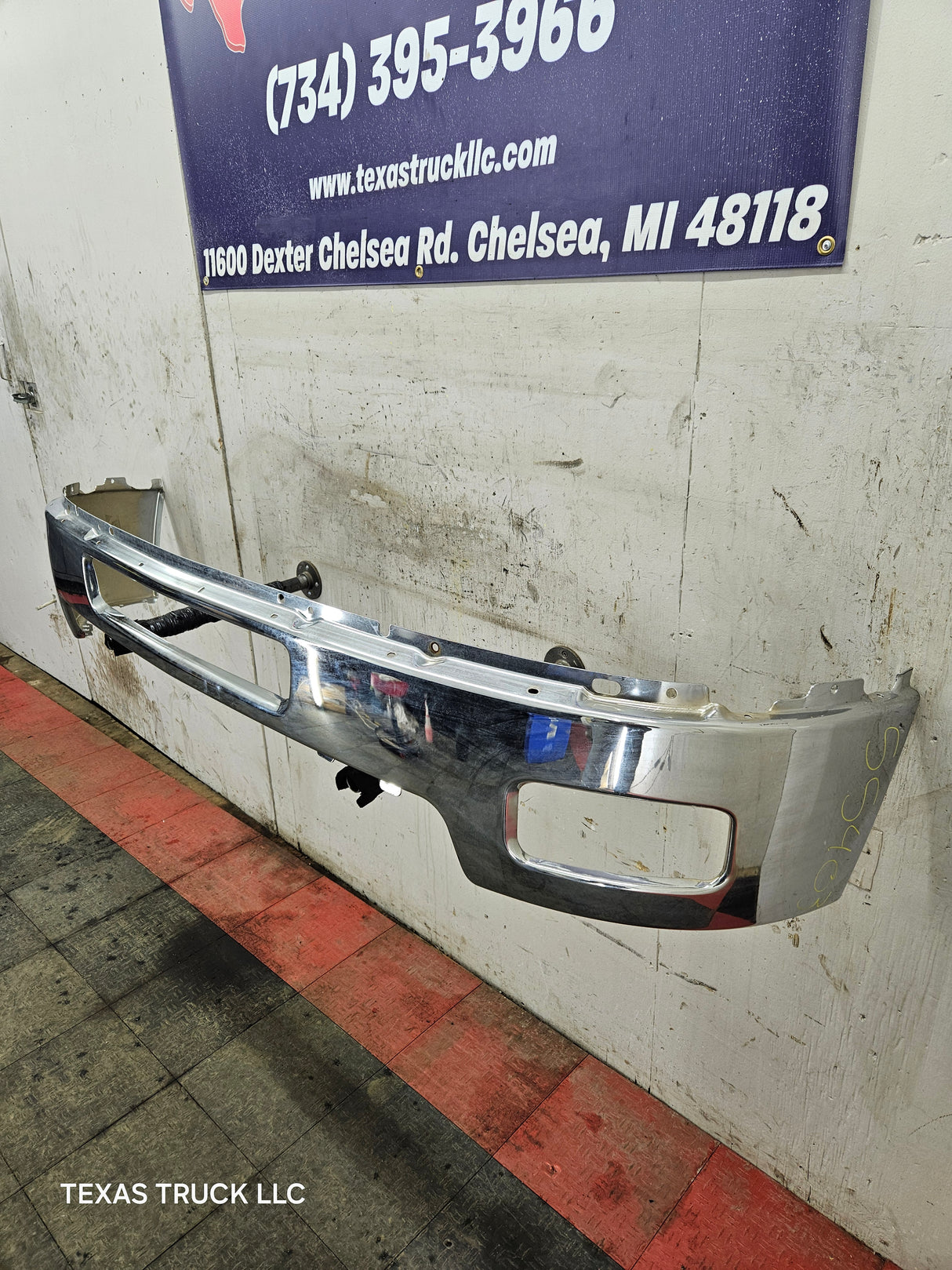 2011-2014 Chevrolet Silverado 2500 3500 HD Front Bumper