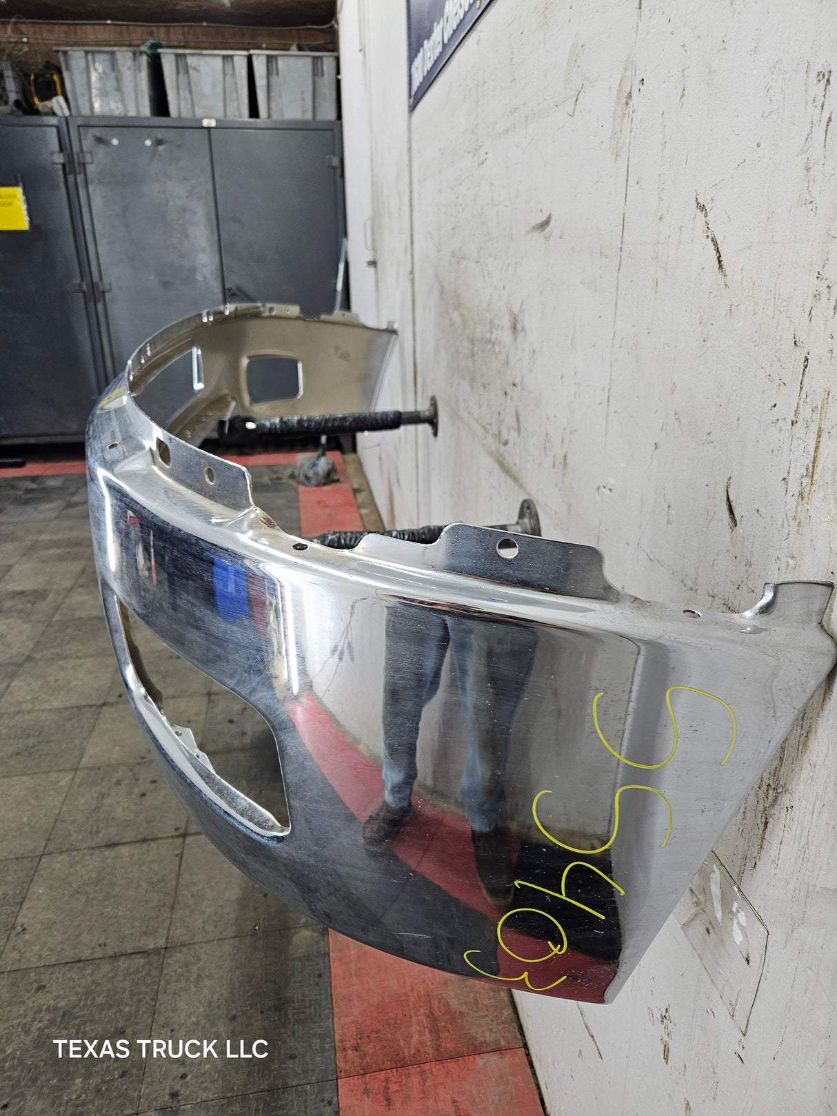 2011-2014 Chevrolet Silverado 2500 3500 HD Front Bumper