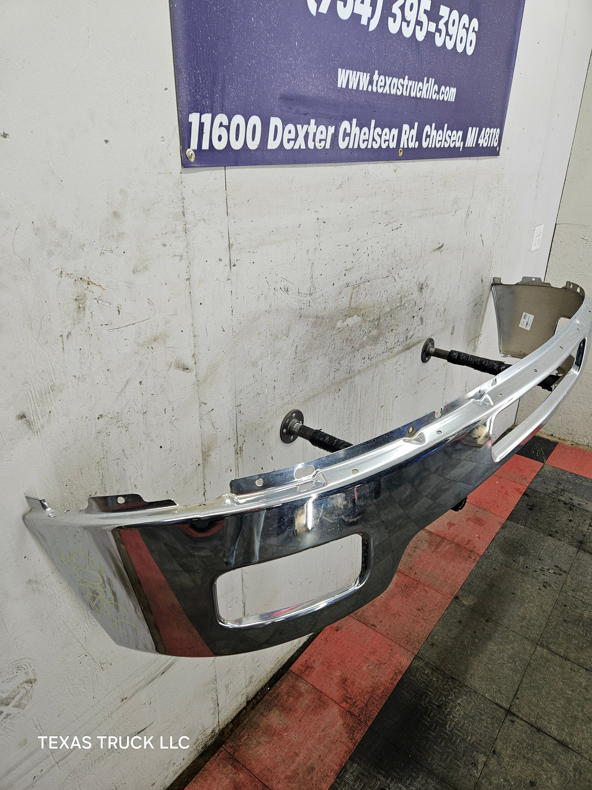 2011-2014 Chevrolet Silverado 2500 3500 HD Front Bumper