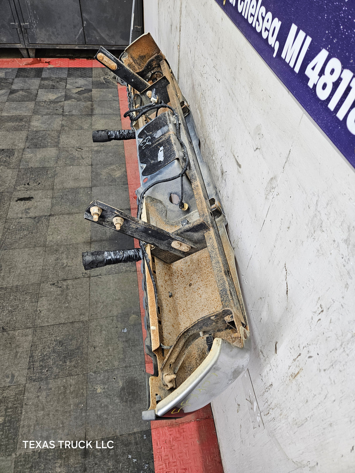 2008-2016 Ford Super Duty F250 F350 F450 F550 Rear Bumper