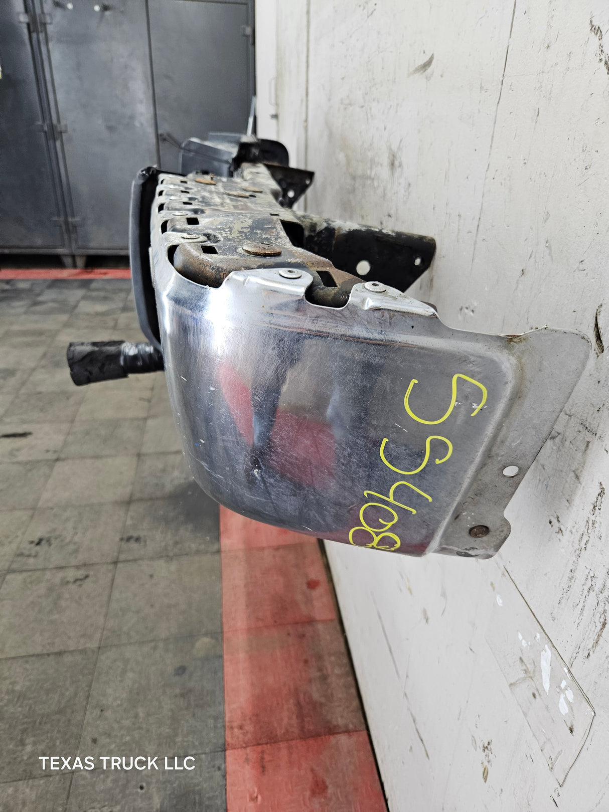 2007-2010 Chevrolet Silverado / GMC Sierra 2500 3500 HD Rear Bumper