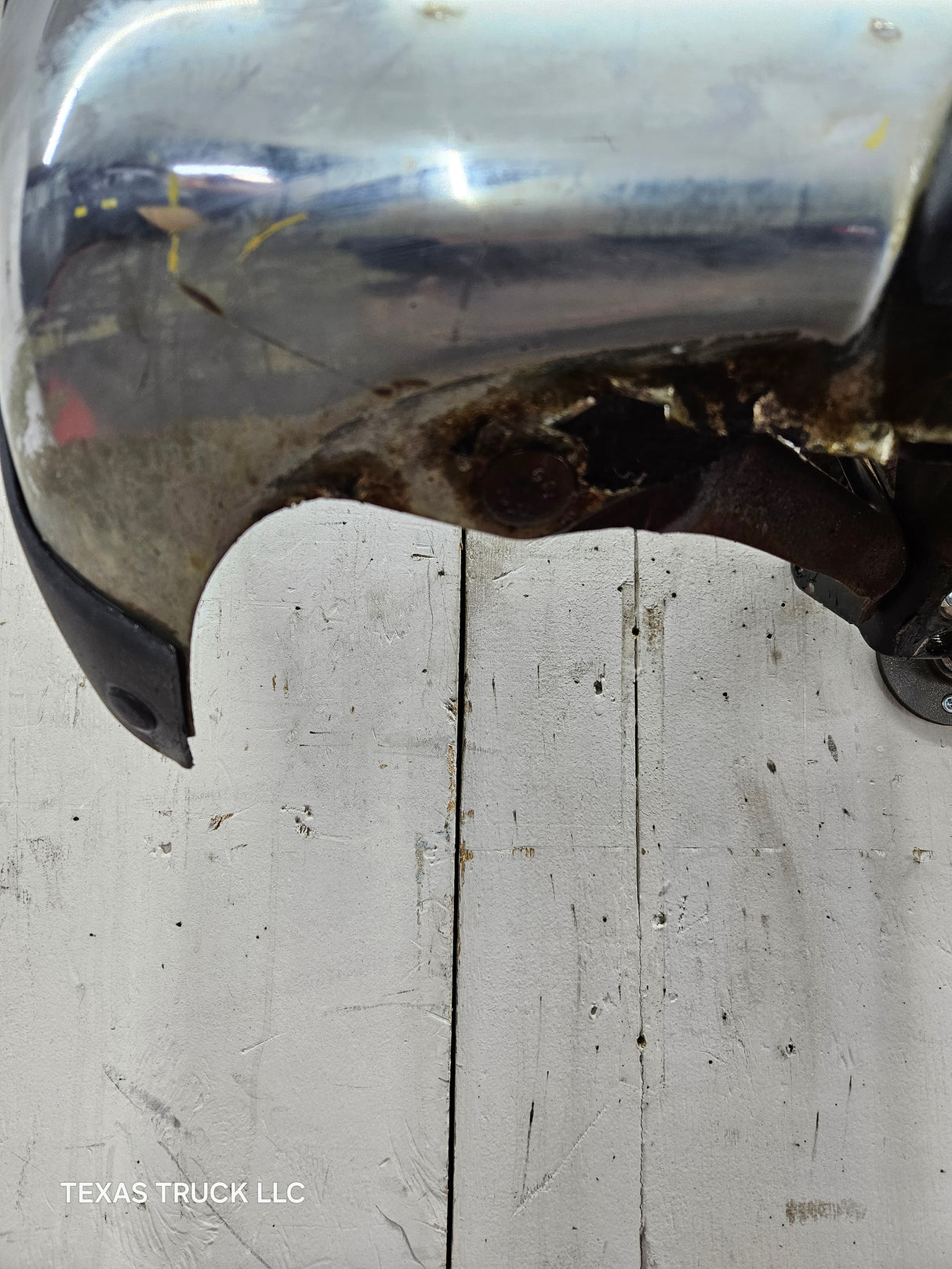 1999-2007 Chevrolet Silverado / GMC Sierra 1500 Rear Bumper