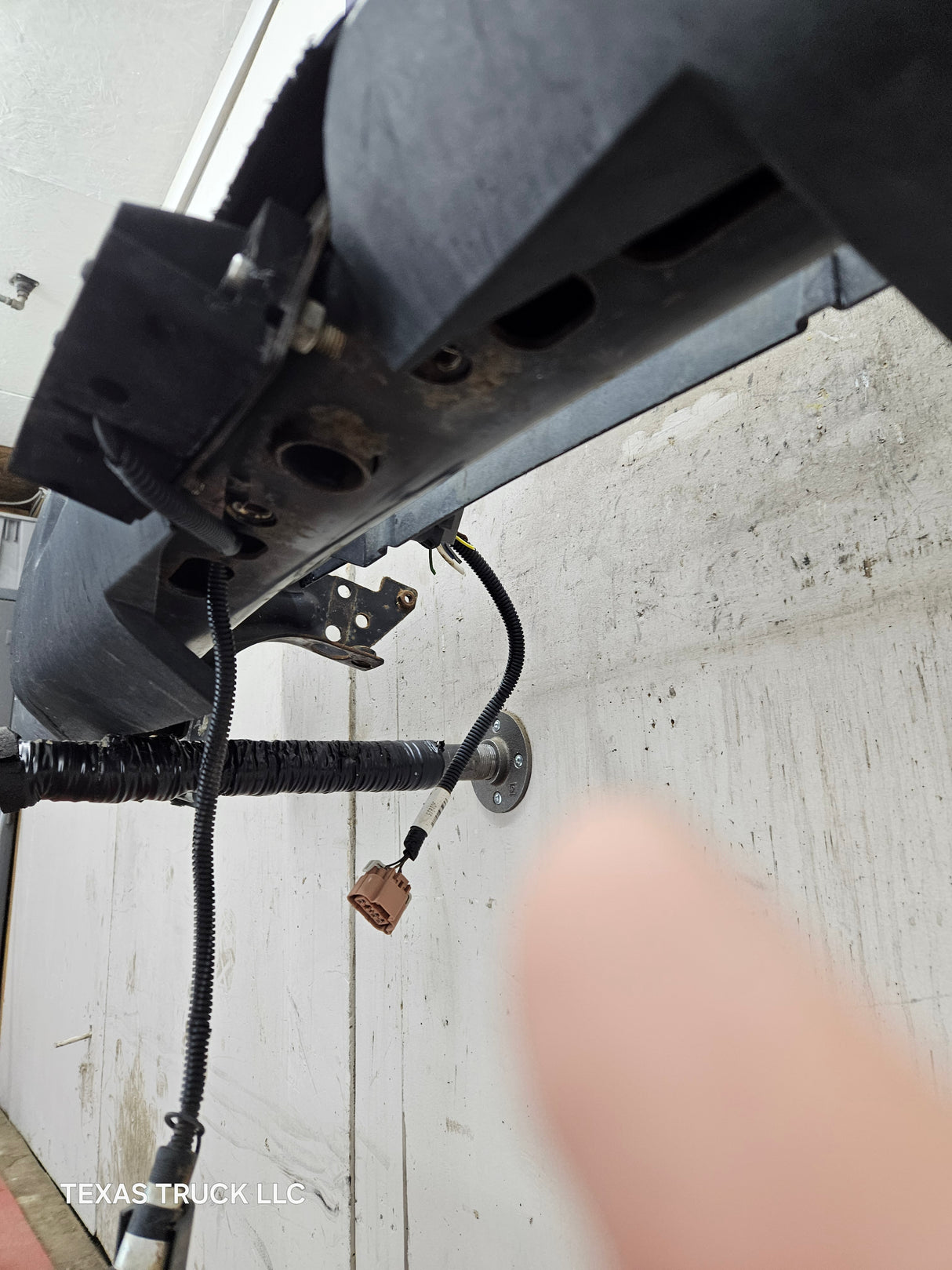 2011-2014 Chevrolet Silverado / GMC Sierra 1500 Rear Bumper