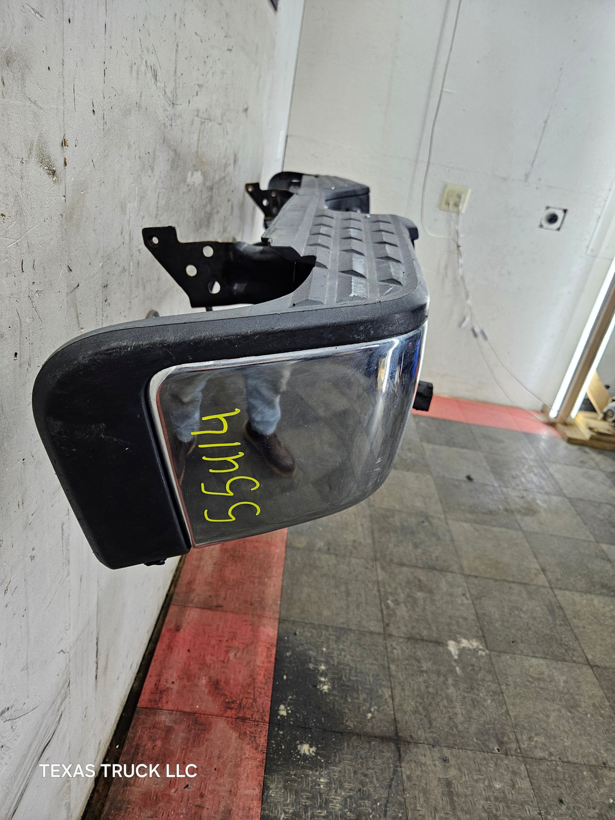 2011-2014 Chevrolet Silverado / GMC Sierra 1500 Rear Bumper