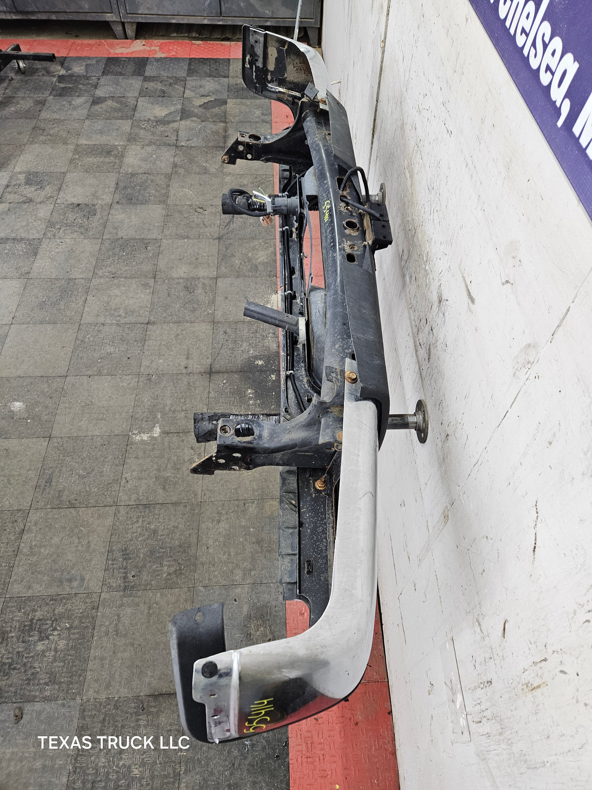 2011-2014 Chevrolet Silverado / GMC Sierra 1500 Rear Bumper