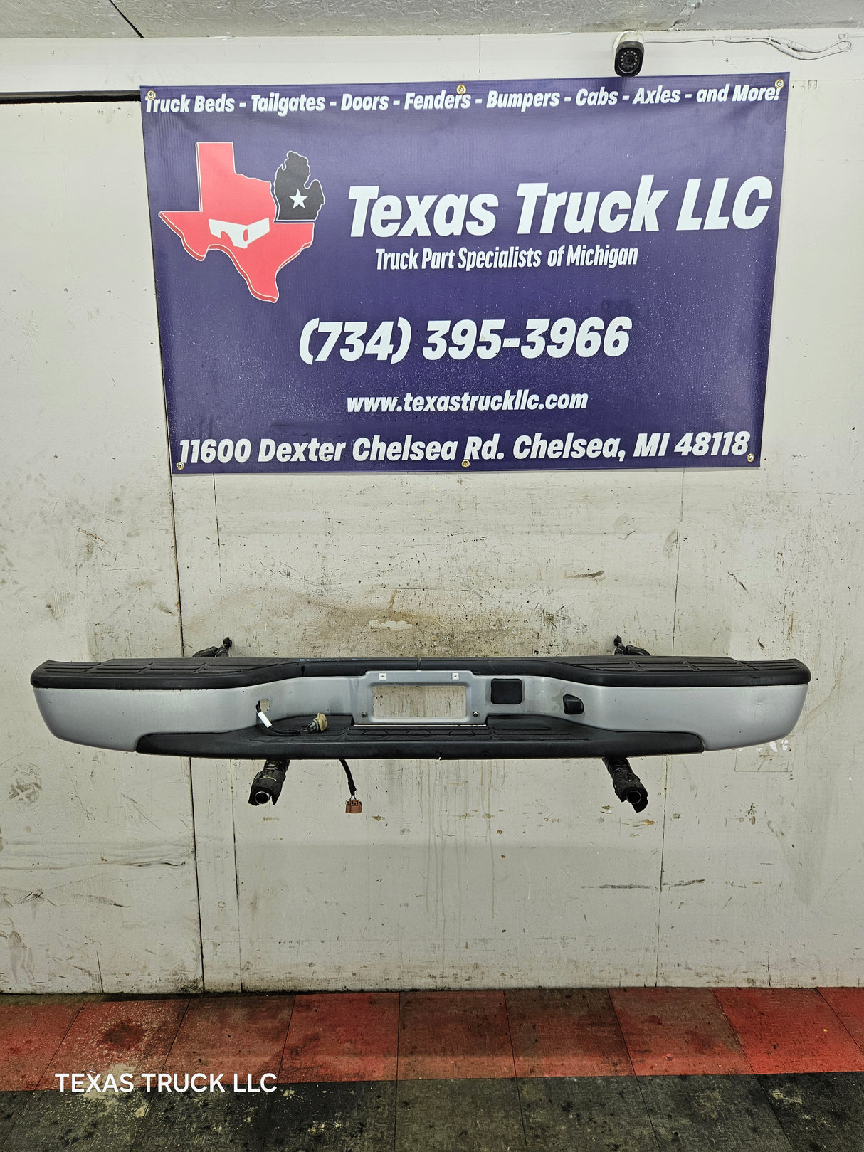 1999-2007 Chevrolet Silverado / GMC Sierra 1500 Painted Rear Bumper