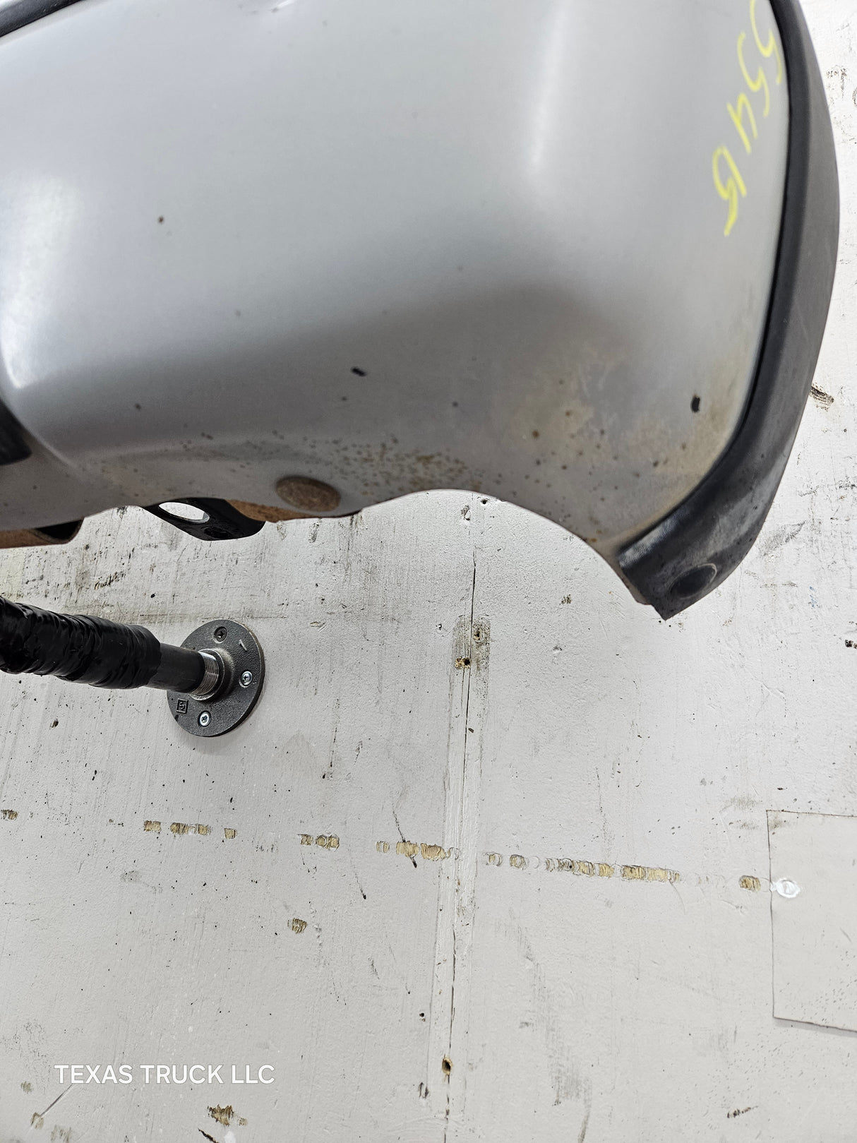 1999-2007 Chevrolet Silverado / GMC Sierra 1500 Painted Rear Bumper