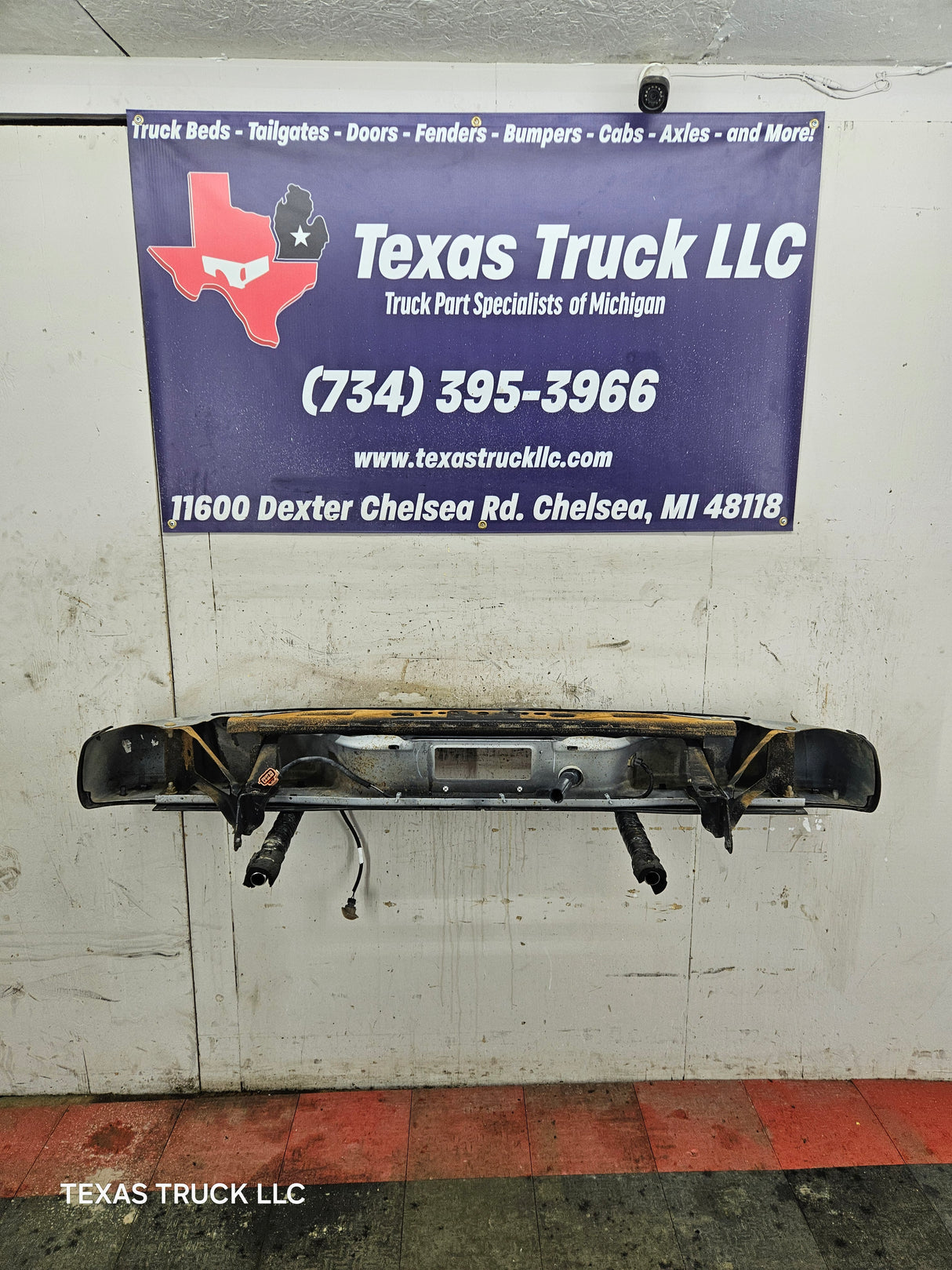 1999-2007 Chevrolet Silverado / GMC Sierra 1500 Painted Rear Bumper