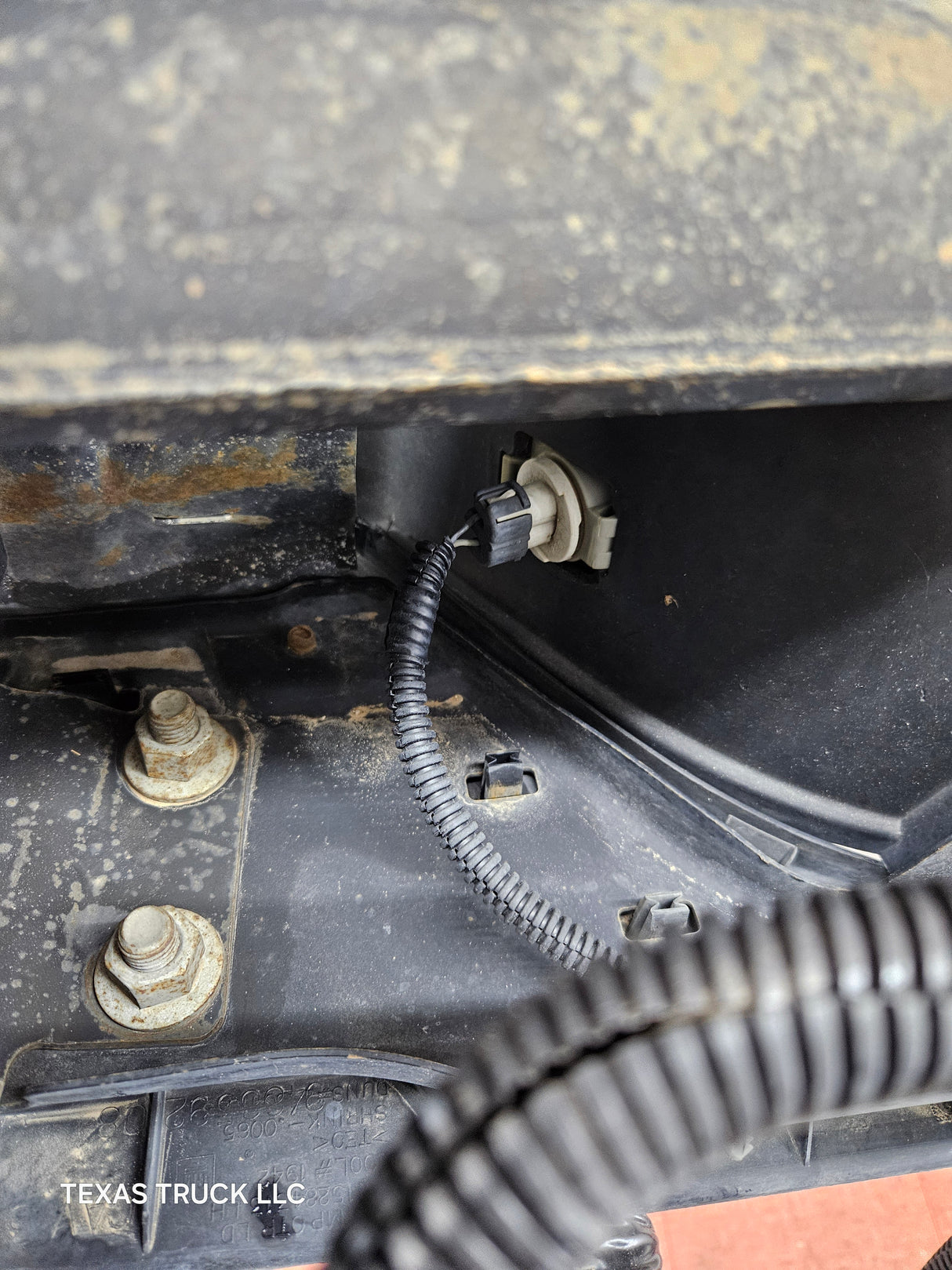 2011-2014 Chevrolet Silverado / GMC Sierra 1500 Rear Bumper