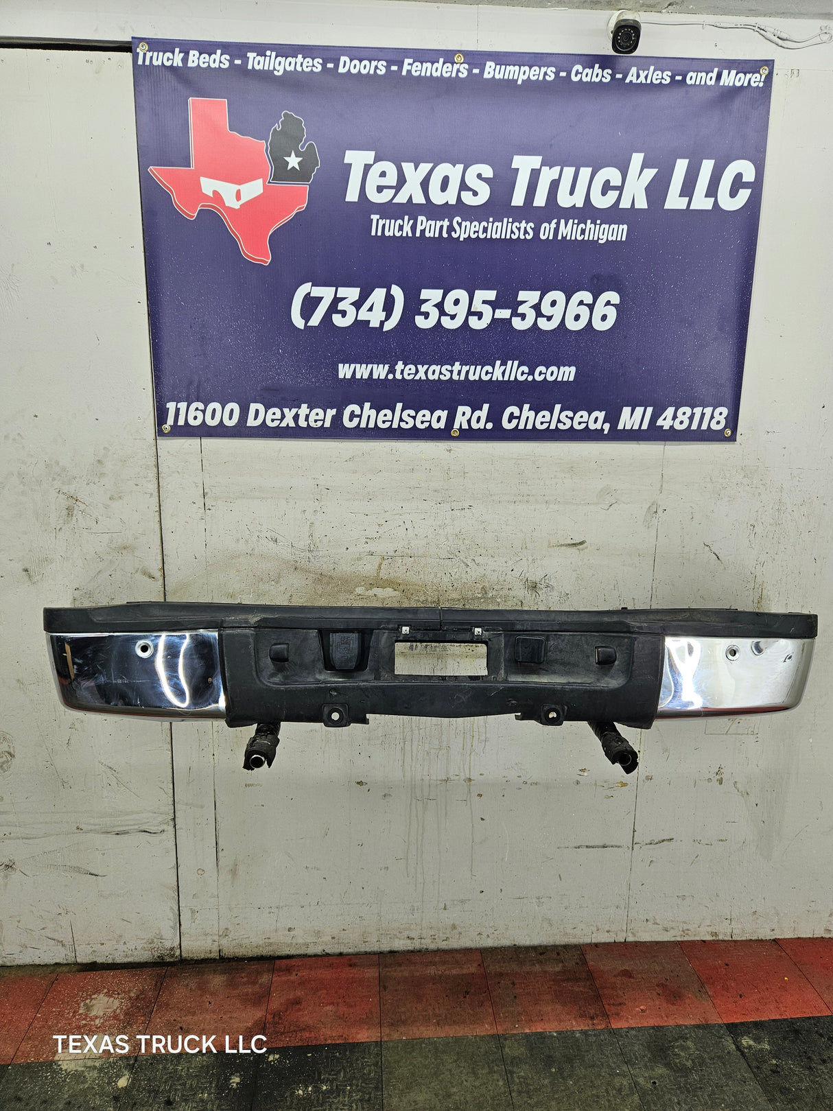 2011-2014 Chevrolet Silverado / GMC Sierra 2500 3500 HD Rear Bumper With Park Aid