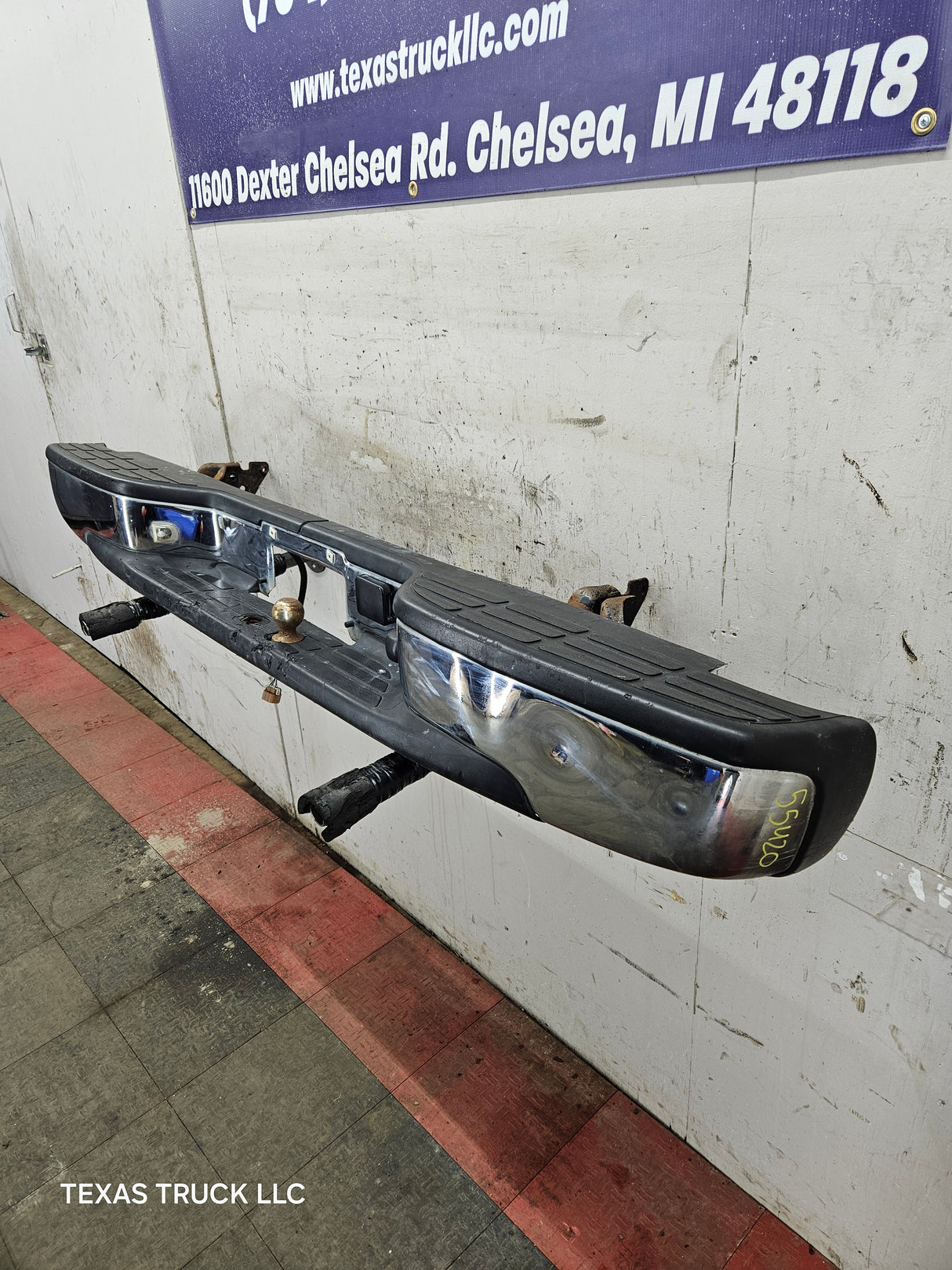 1999-2007 Chevrolet Silverado / GMC Sierra 1500 Rear Bumper