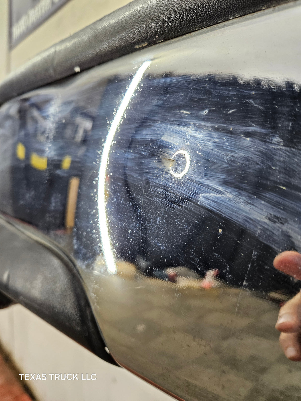 1999-2007 Chevrolet Silverado / GMC Sierra 1500 Rear Bumper