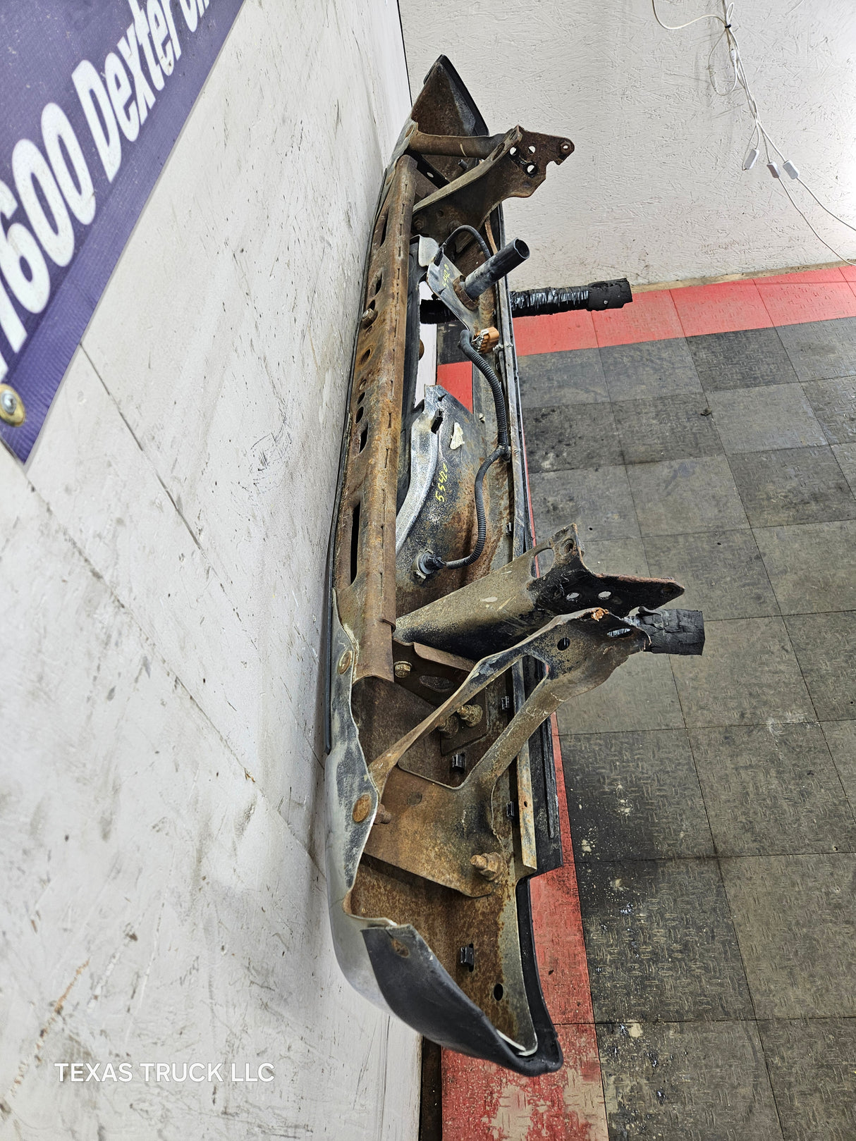 1999-2007 Chevrolet Silverado / GMC Sierra 1500 Rear Bumper