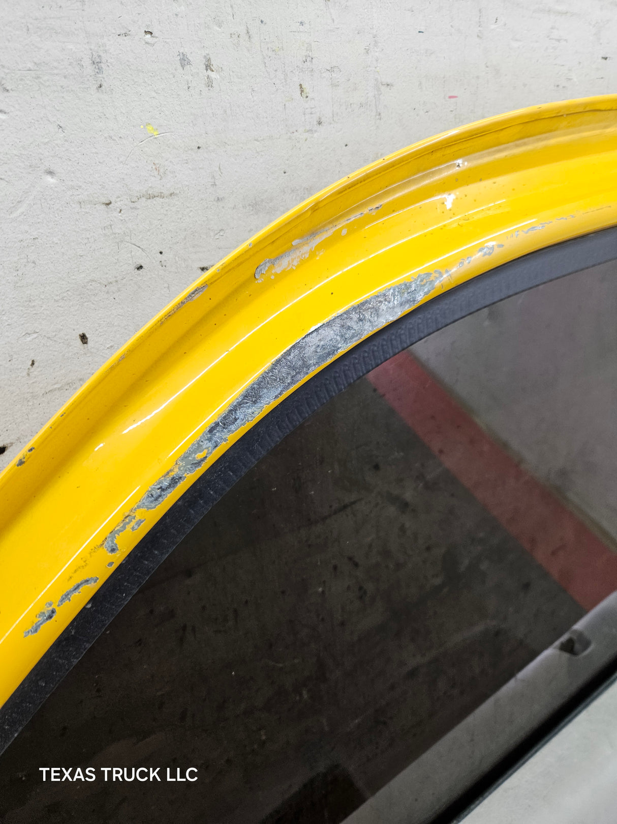 1999-2011 Ford Super Duty RH Front Passenger Side Door F250 F350 F450 F550