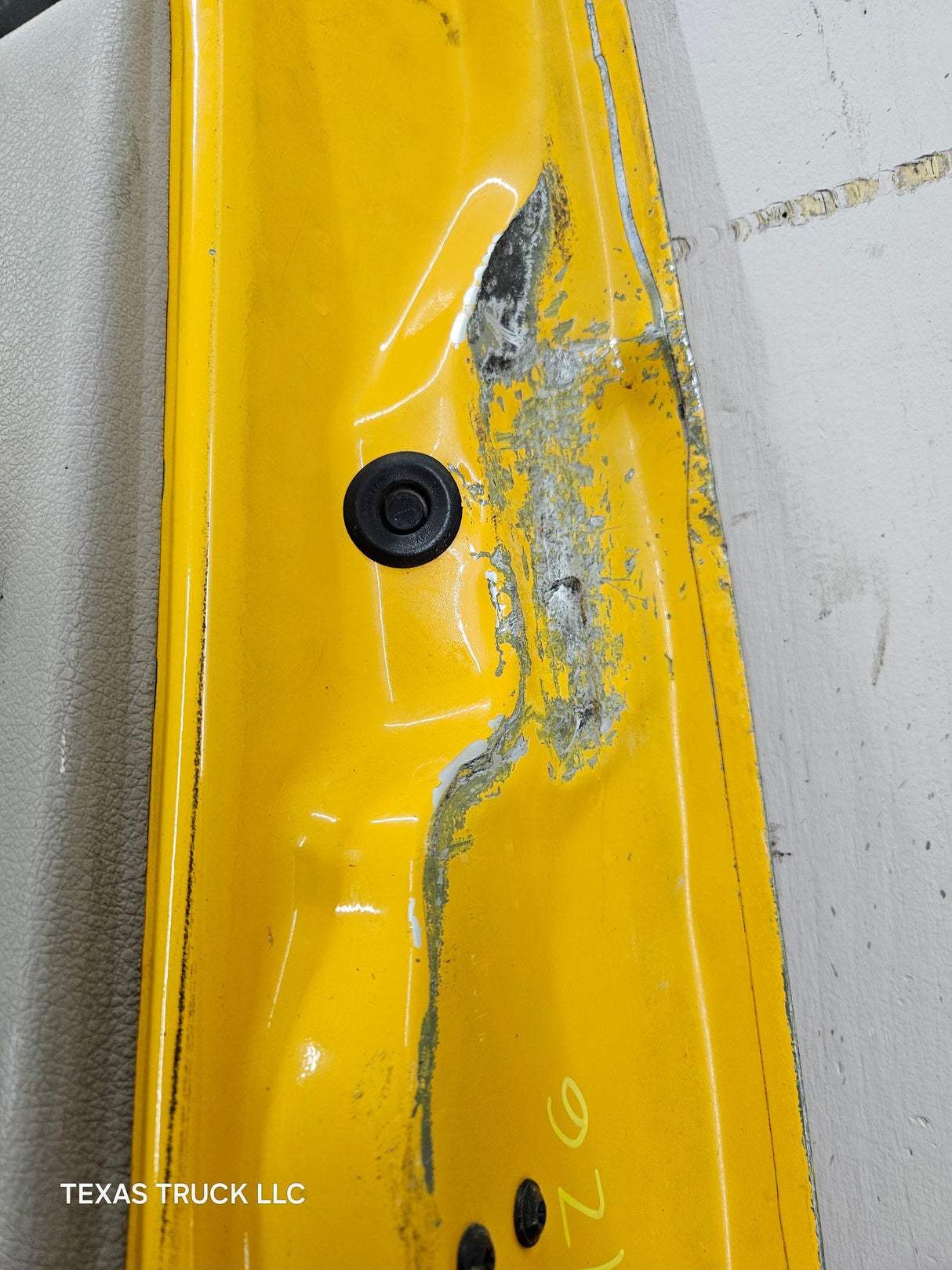 1999-2011 Ford Super Duty RH Front Passenger Side Door F250 F350 F450 F550