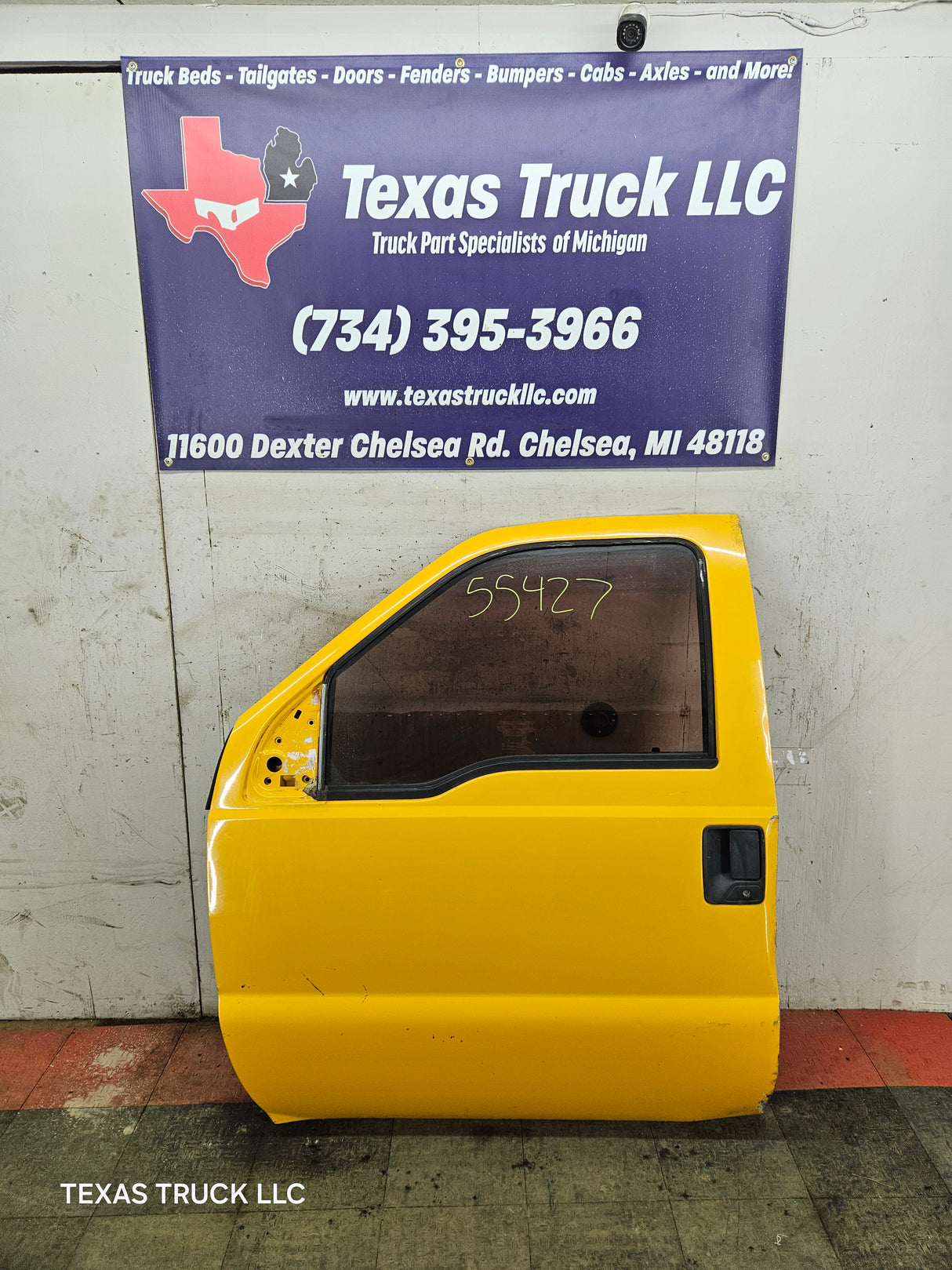 1999-2011 Ford Super Duty LH Front Driver Side Door F250 F350 F450 F550