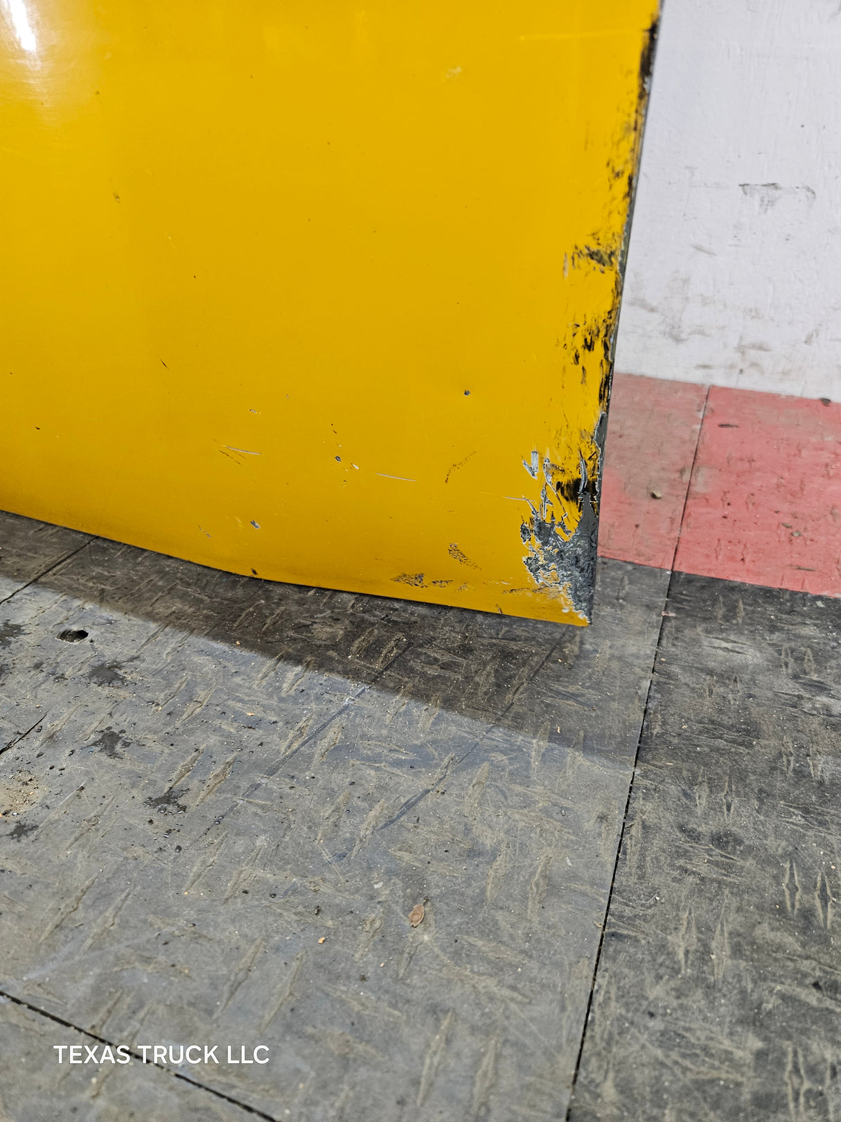 1999-2011 Ford Super Duty LH Front Driver Side Door F250 F350 F450 F550