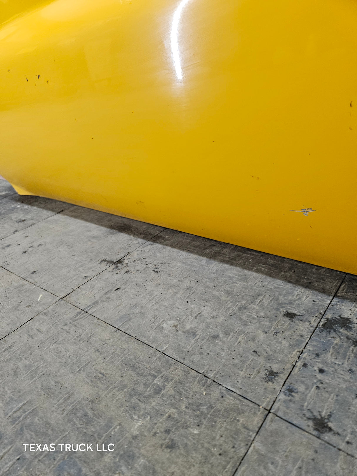 1999-2011 Ford Super Duty LH Front Driver Side Door F250 F350 F450 F550