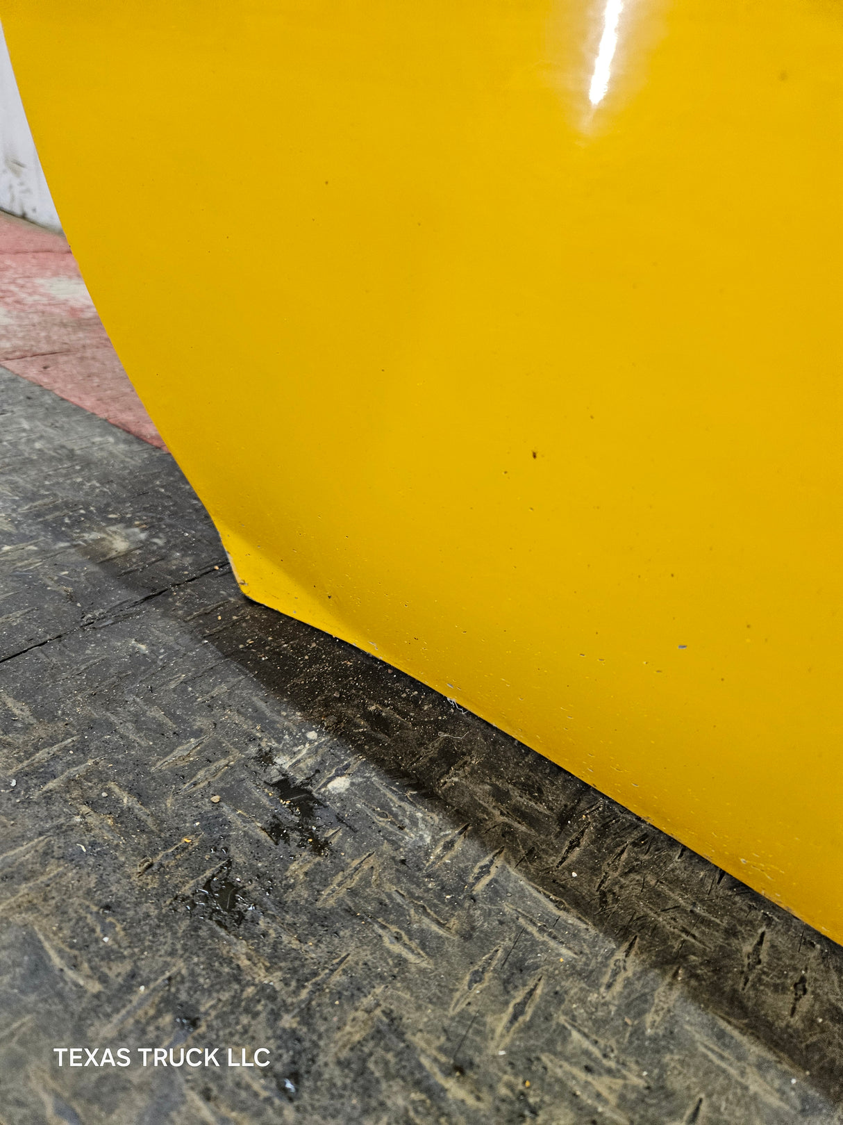 1999-2011 Ford Super Duty LH Front Driver Side Door F250 F350 F450 F550