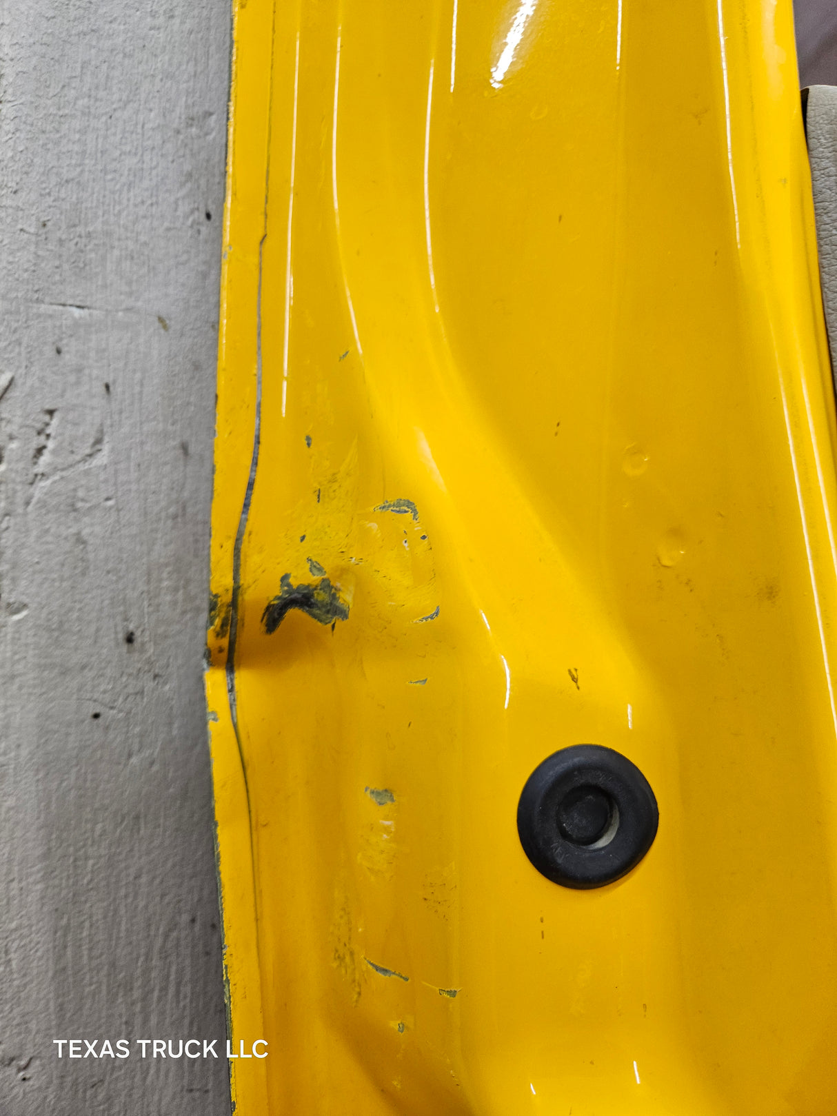 1999-2011 Ford Super Duty LH Front Driver Side Door F250 F350 F450 F550