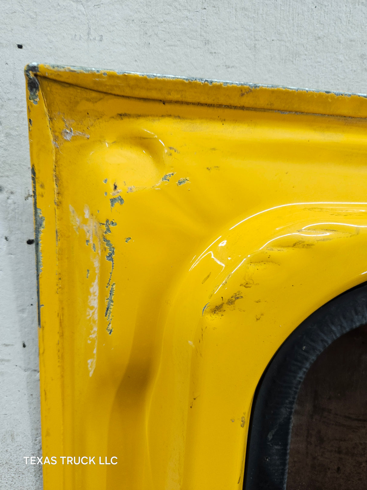 1999-2011 Ford Super Duty LH Front Driver Side Door F250 F350 F450 F550