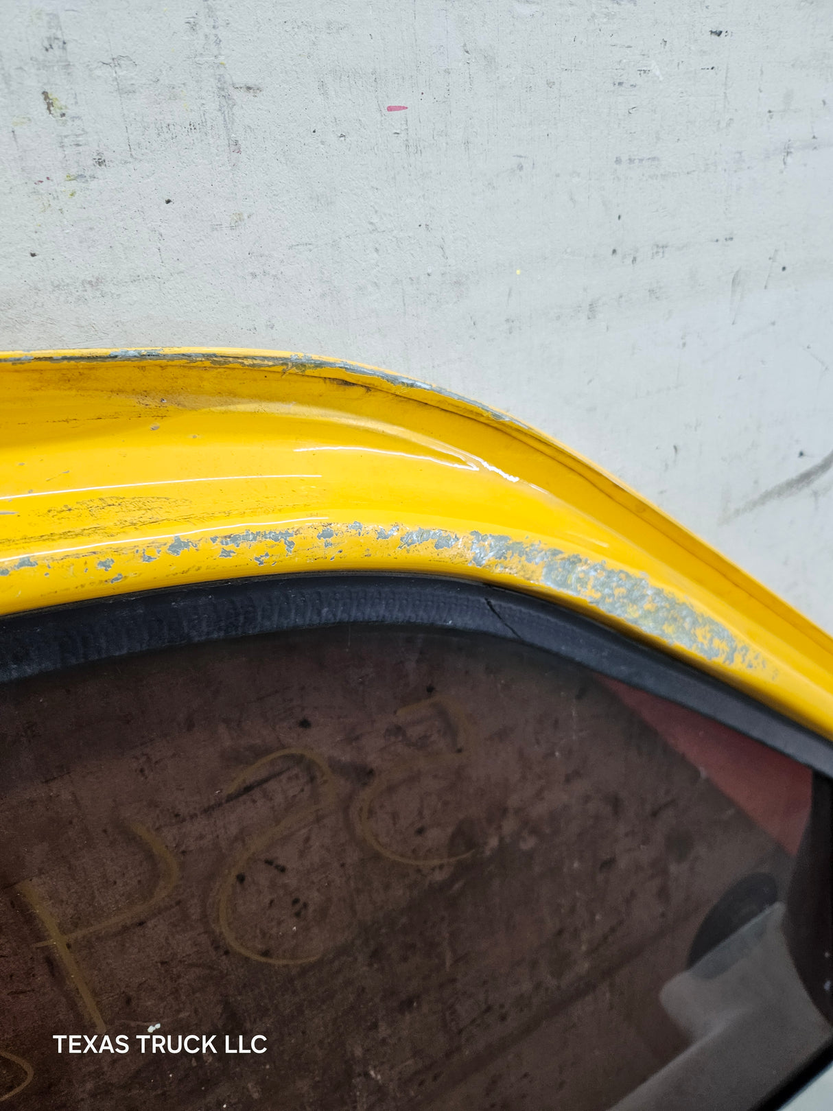 1999-2011 Ford Super Duty LH Front Driver Side Door F250 F350 F450 F550