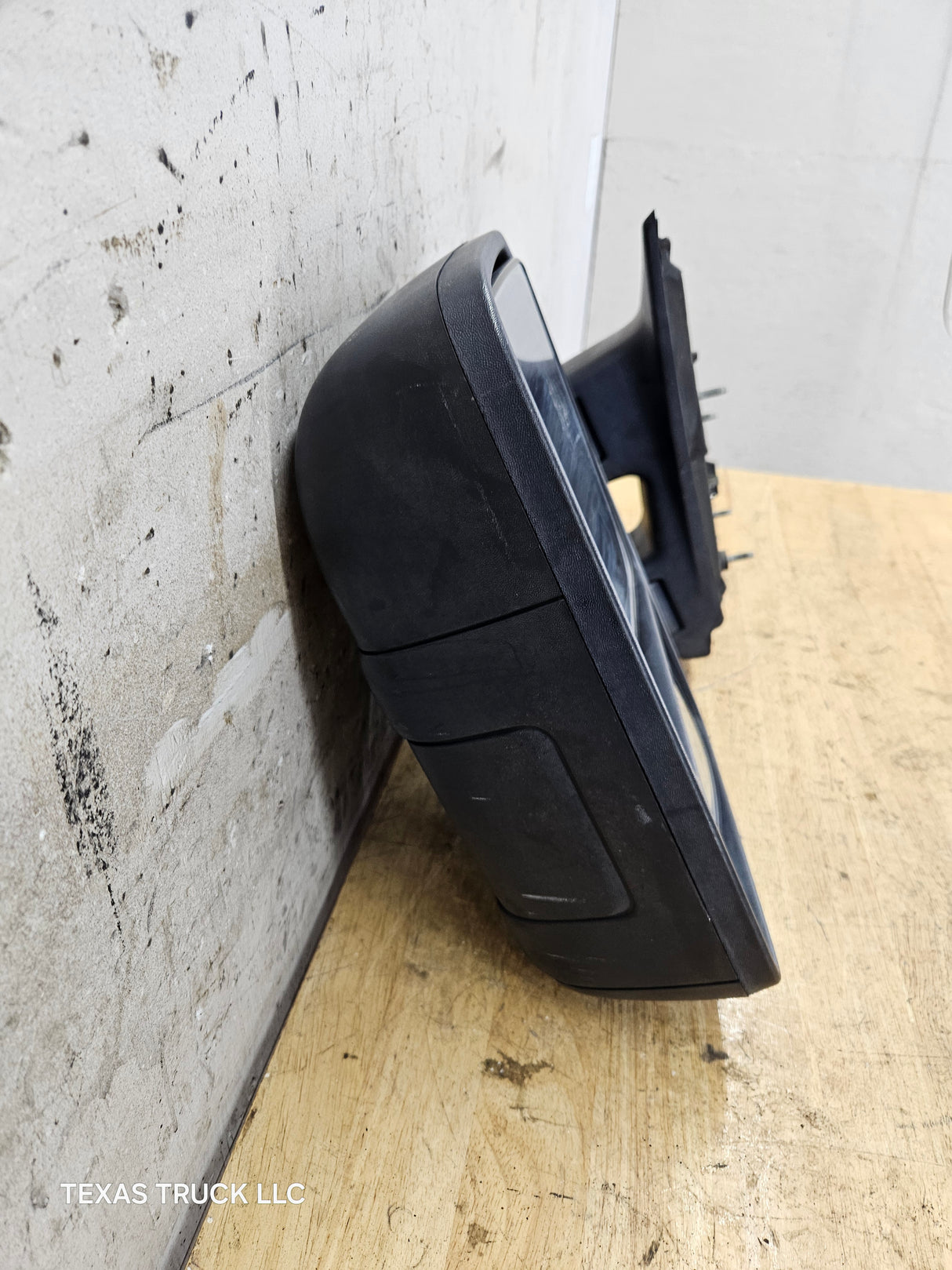 2008-2016 Ford Super Duty F250 F350 F450 F550 LH Driver Side Manual Towing Mirror OEM