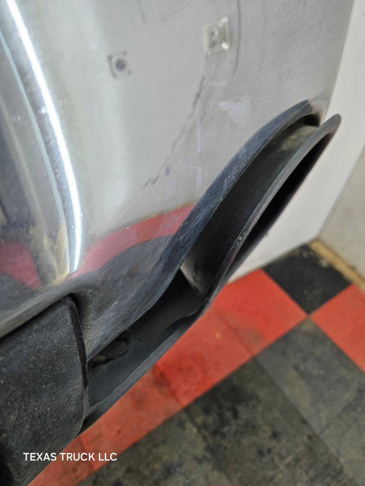 2007-2010 GMC Sierra 2500 3500 HD Front Bumper