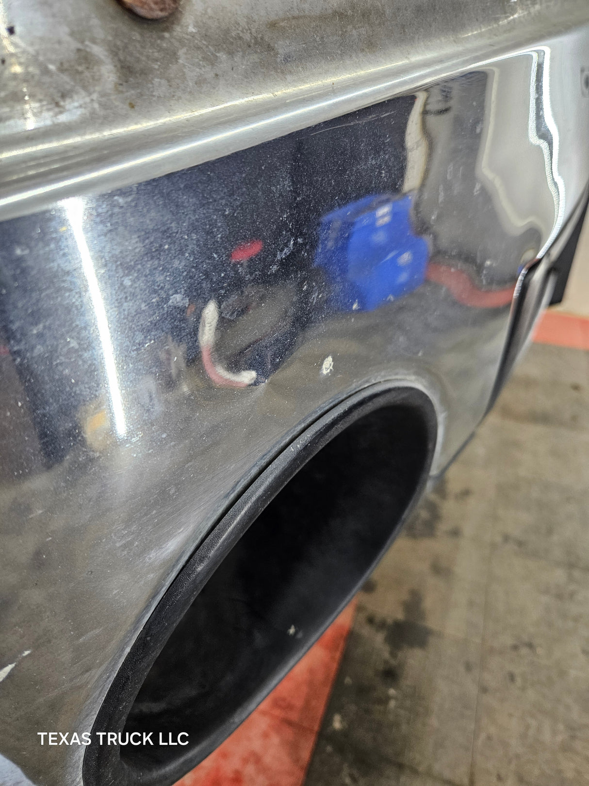 2007-2010 GMC Sierra 2500 3500 HD Front Bumper