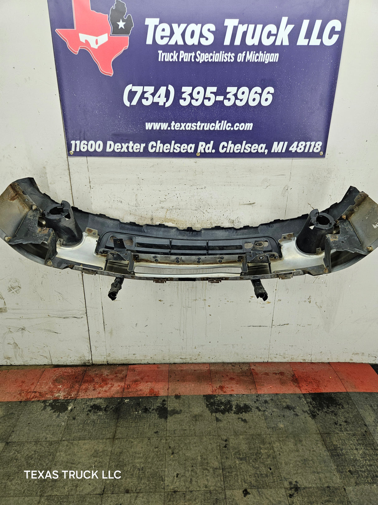 2007-2010 GMC Sierra 2500 3500 HD Front Bumper