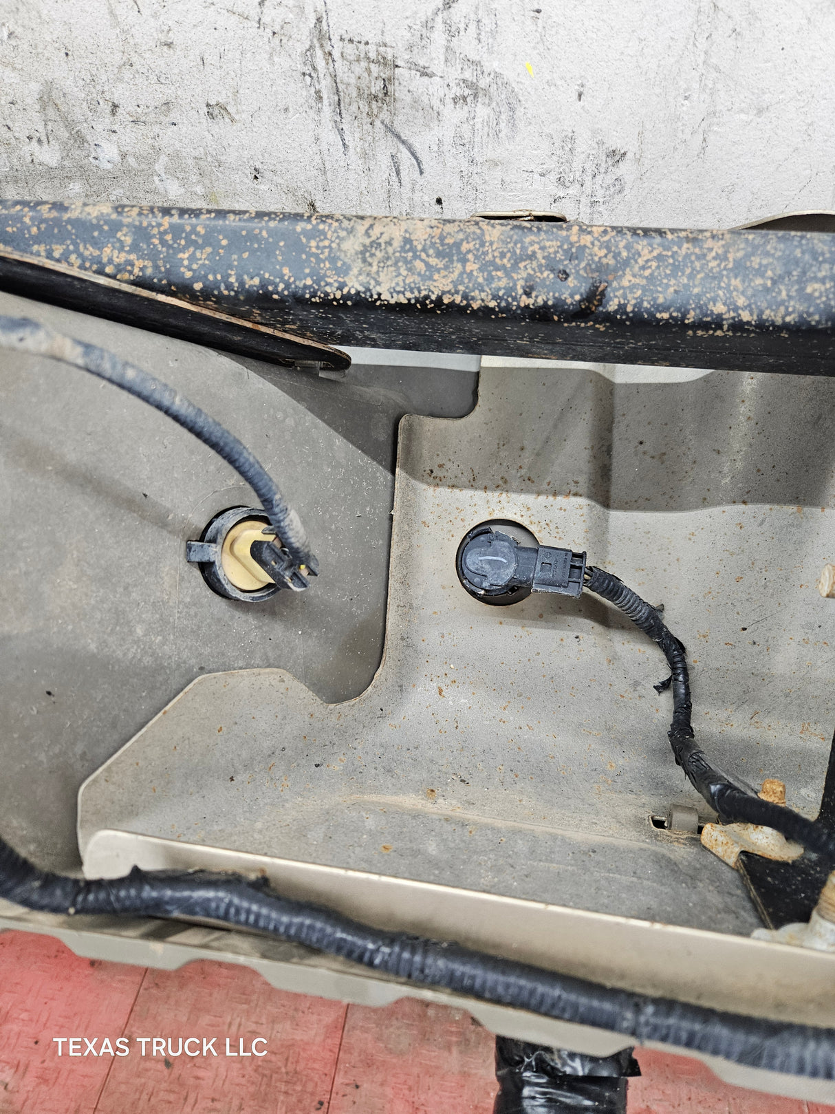 2008-2016 Ford Super Duty F250 F350 F450 F550 Rear Bumper