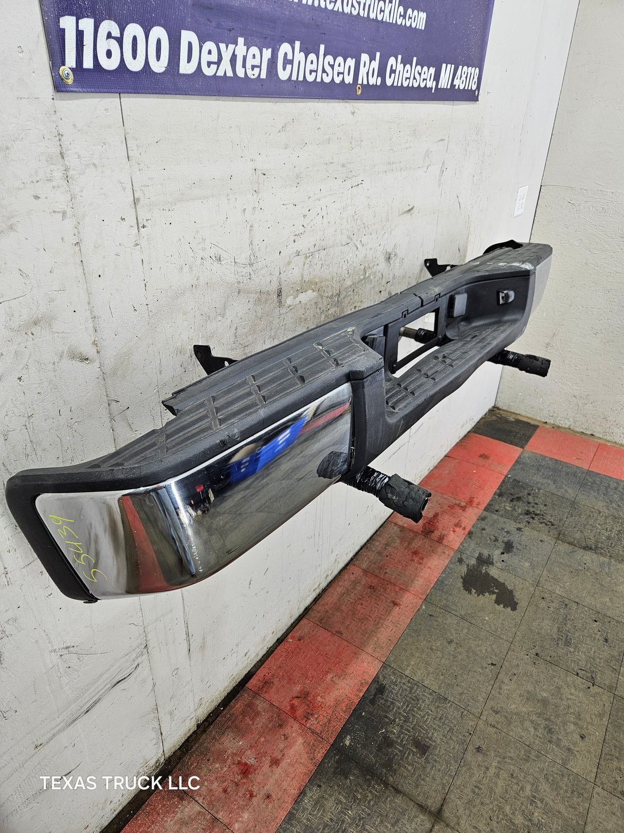 2011-2014 Chevrolet Silverado / GMC Sierra 1500 Rear Bumper