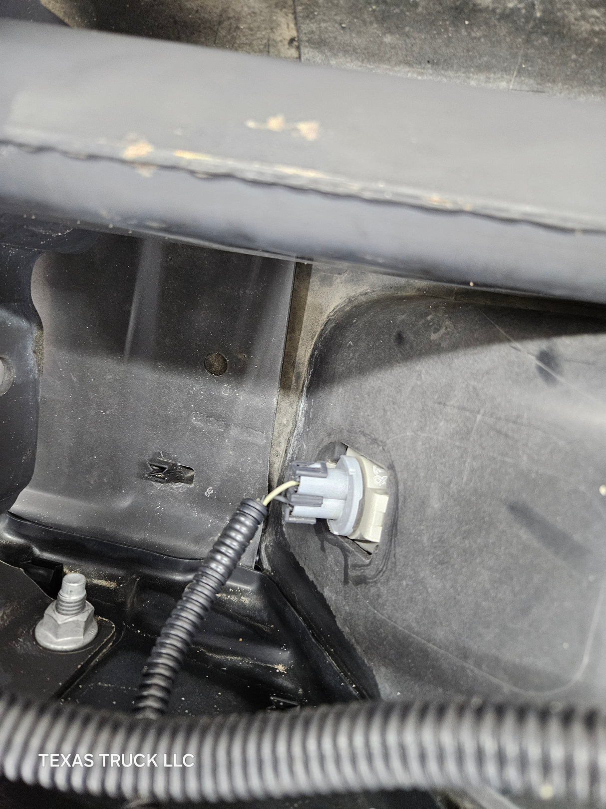 2011-2014 Chevrolet Silverado / GMC Sierra 1500 Rear Bumper