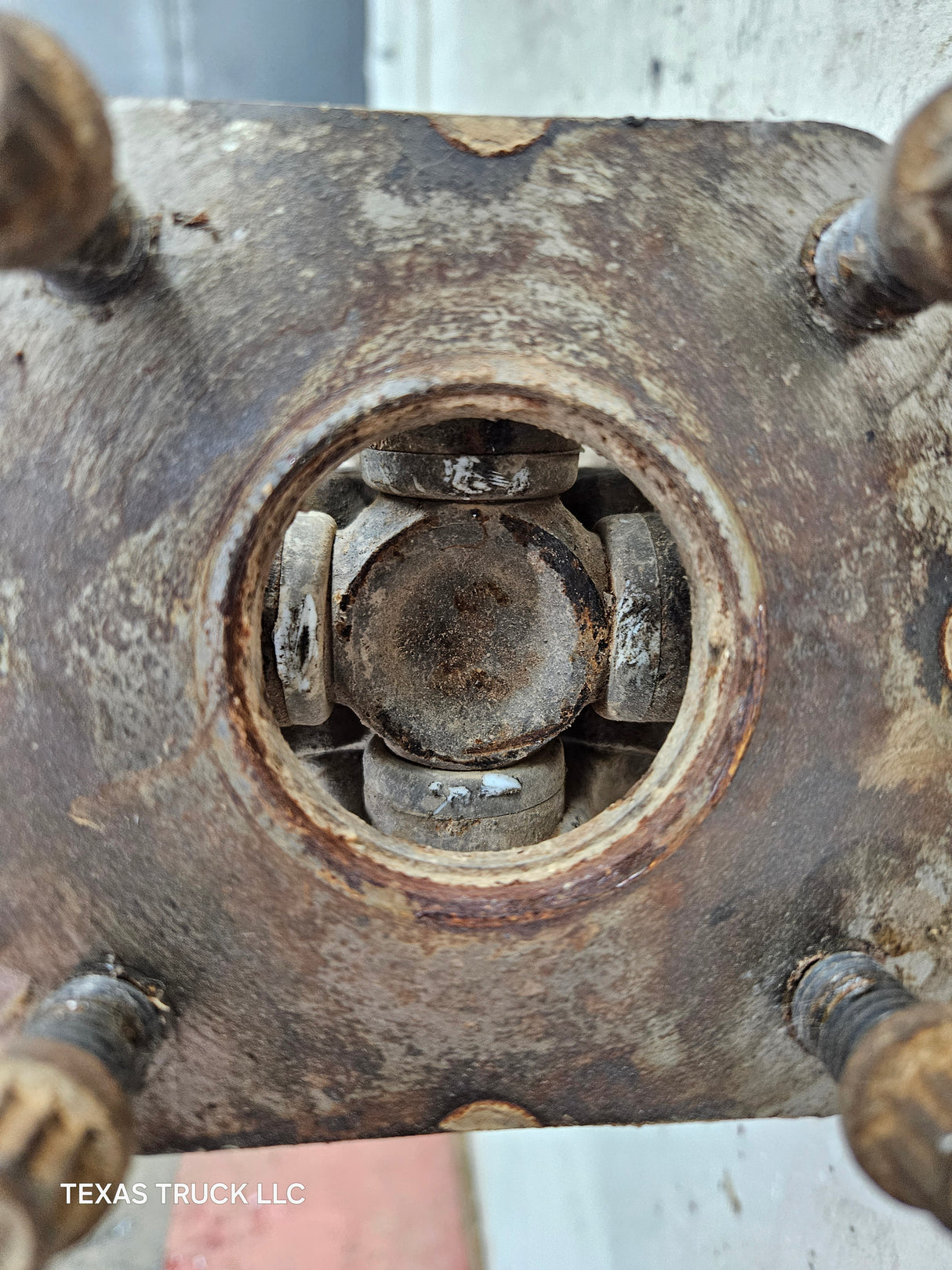 2011-2016 Ford F250 F350 F450 F550 Super Duty Front Drive Shaft BC34-4A376-EA