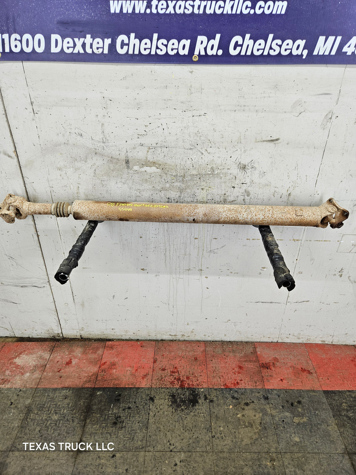 2003-2010 Ford F250 F350 F450 F550 Super Duty Front Drive Shaft 5C34-4A376-DF