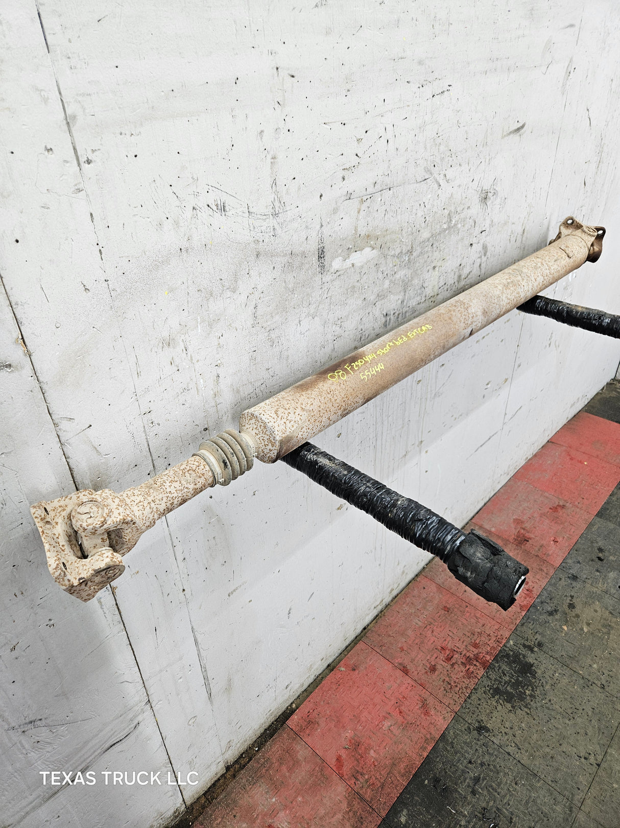 2003-2010 Ford F250 F350 F450 F550 Super Duty Front Drive Shaft 5C34-4A376-DF