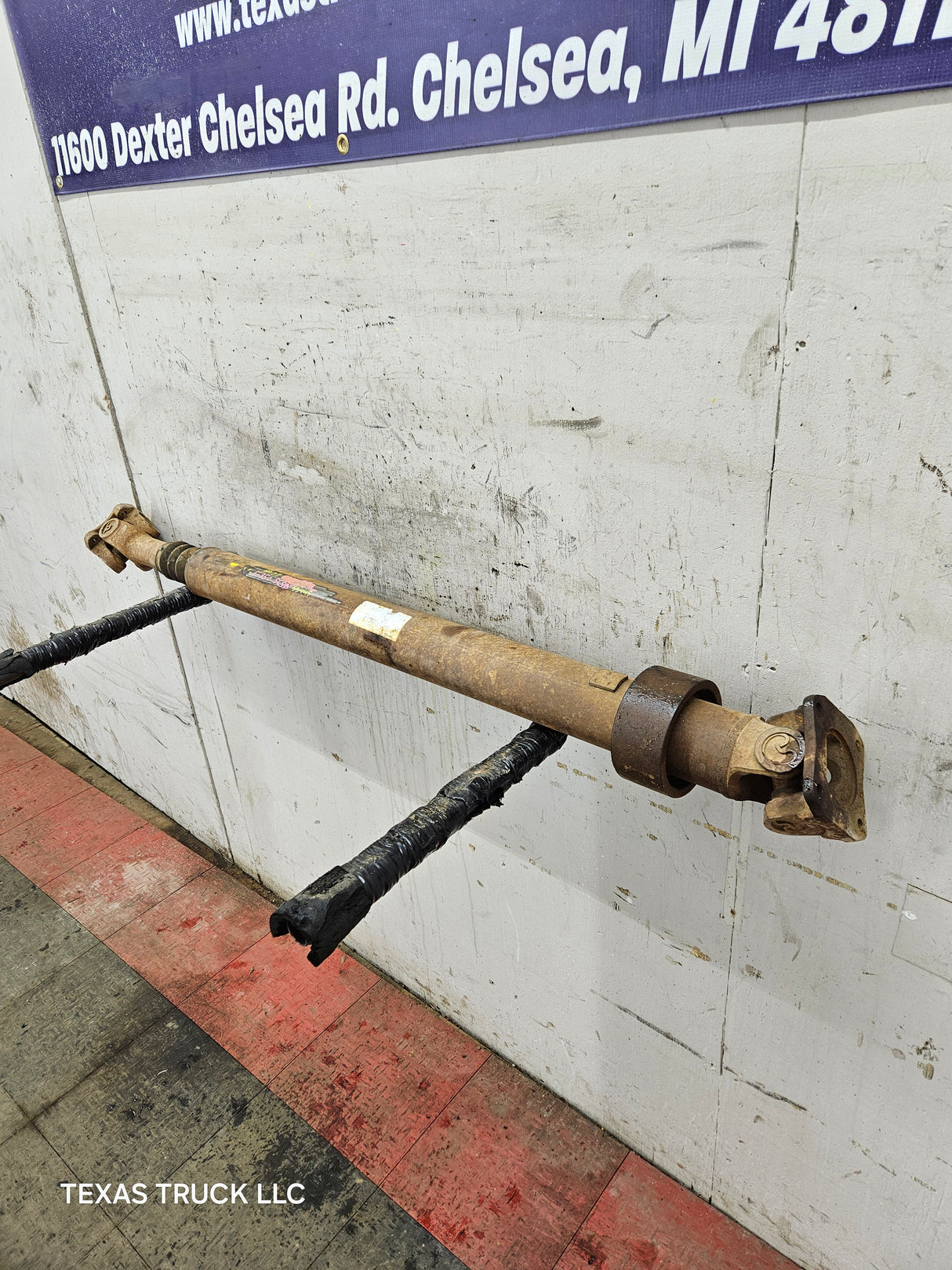 2011-2016 Ford F250 F350 F450 F550 Super Duty Front Drive Shaft BC34-4A376-EA