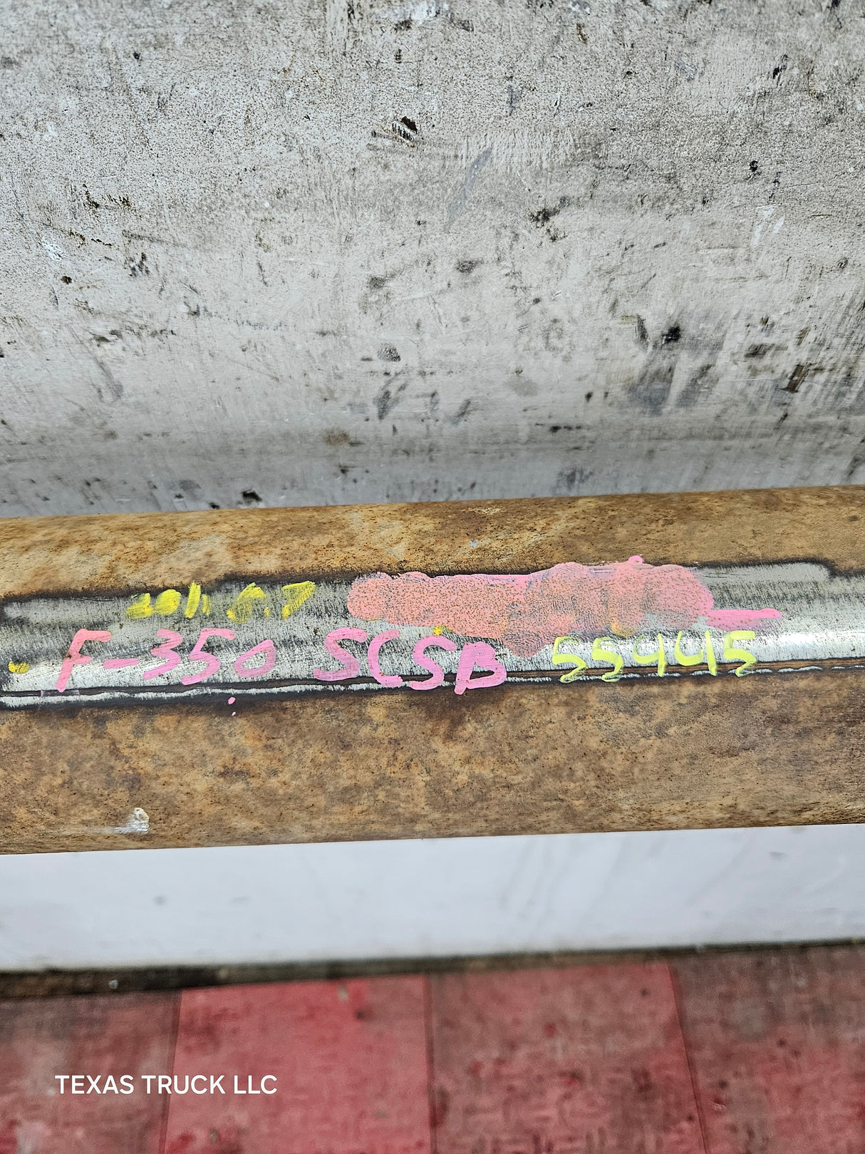 2011-2016 Ford F250 F350 F450 F550 Super Duty Front Drive Shaft BC34-4A376-EA