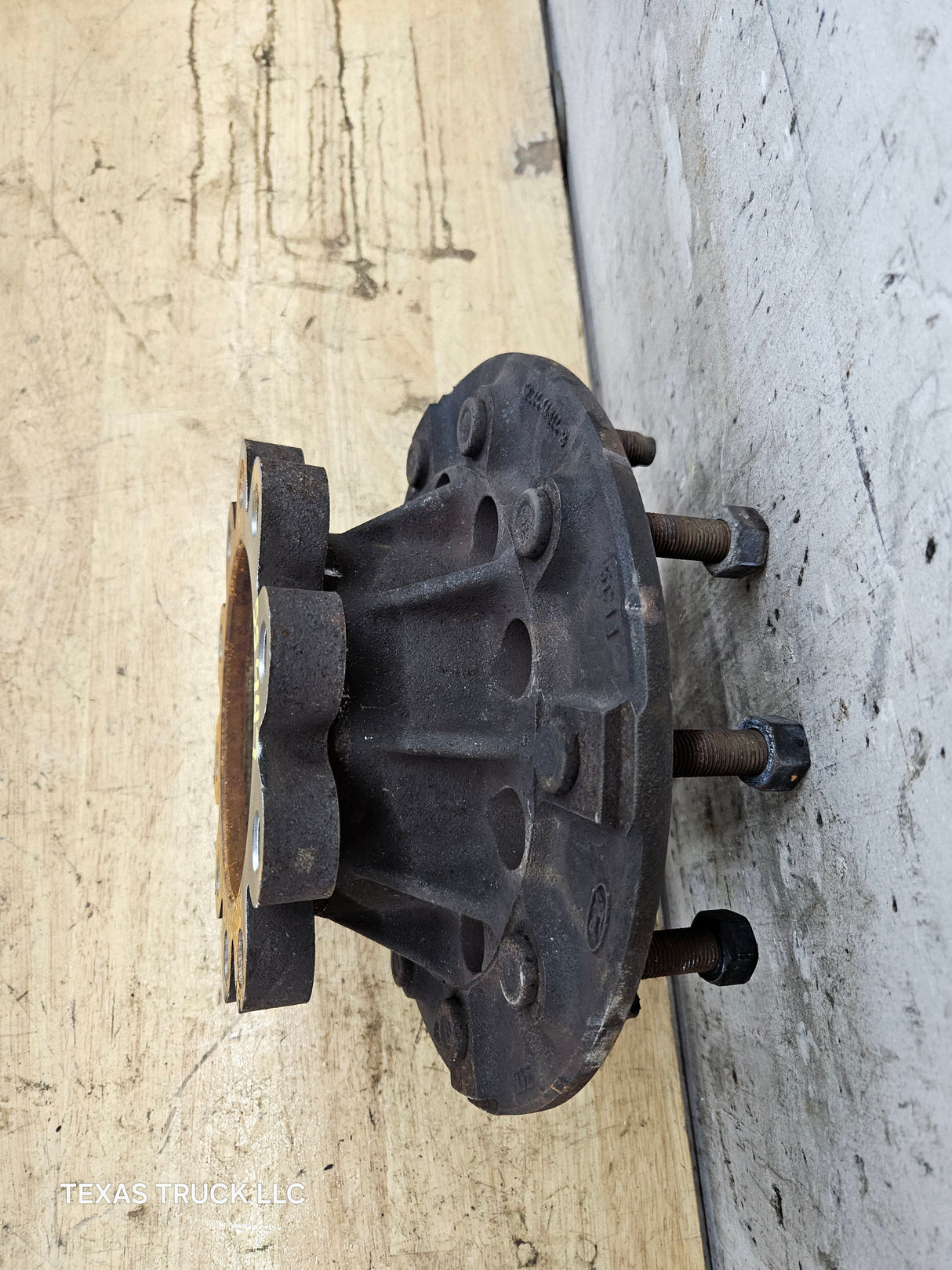 2005-2023 Ford Super Duty F450 F550 Dually Front Hub Extender 5C34-1A014-B Brake Wheel Rim Adapter 10 lug 4wd or 2wd