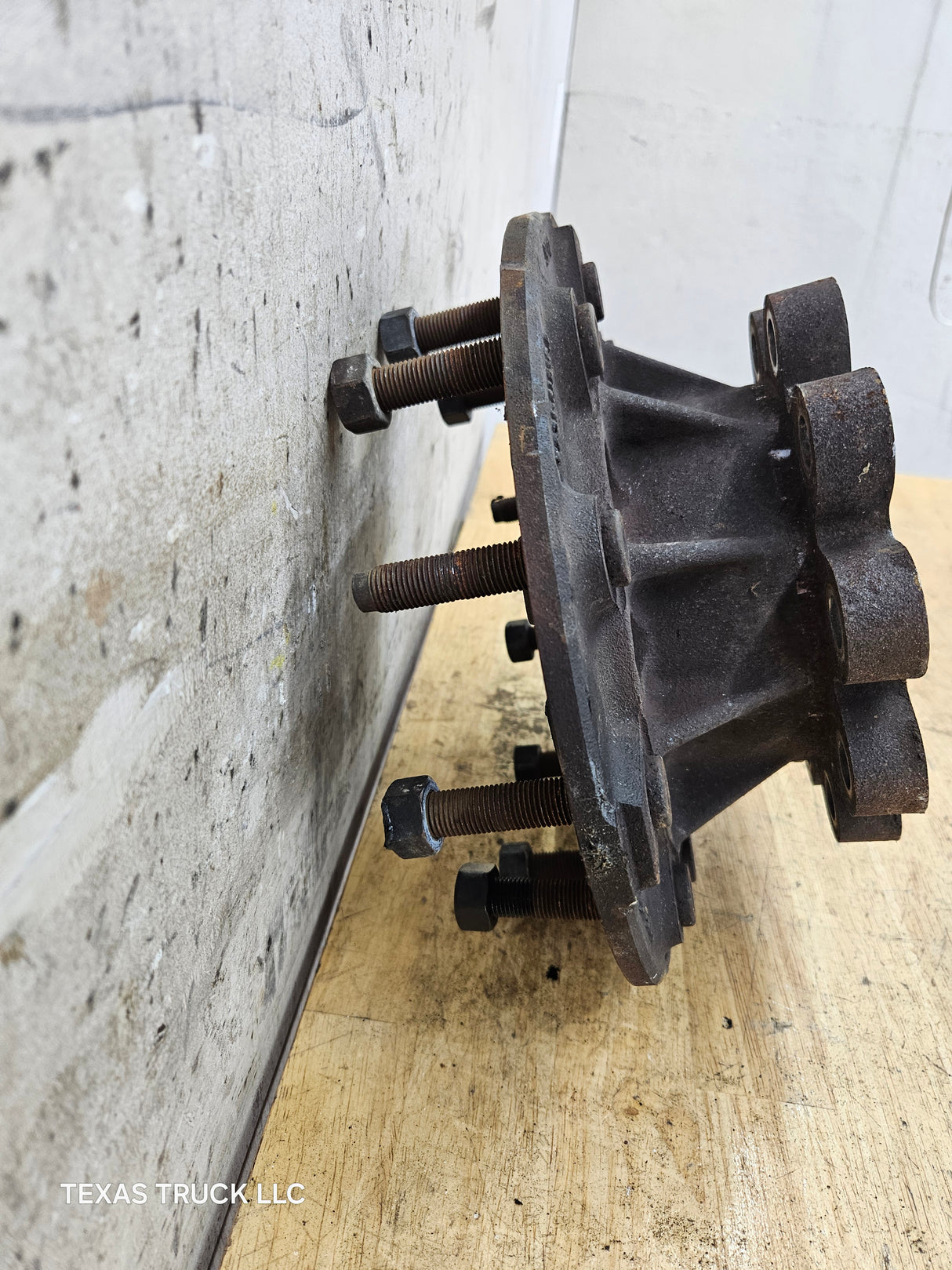 2005-2023 Ford Super Duty F450 F550 Dually Front Hub Extender 5C34-1A014-B Brake Wheel Rim Adapter 10 lug 4wd or 2wd