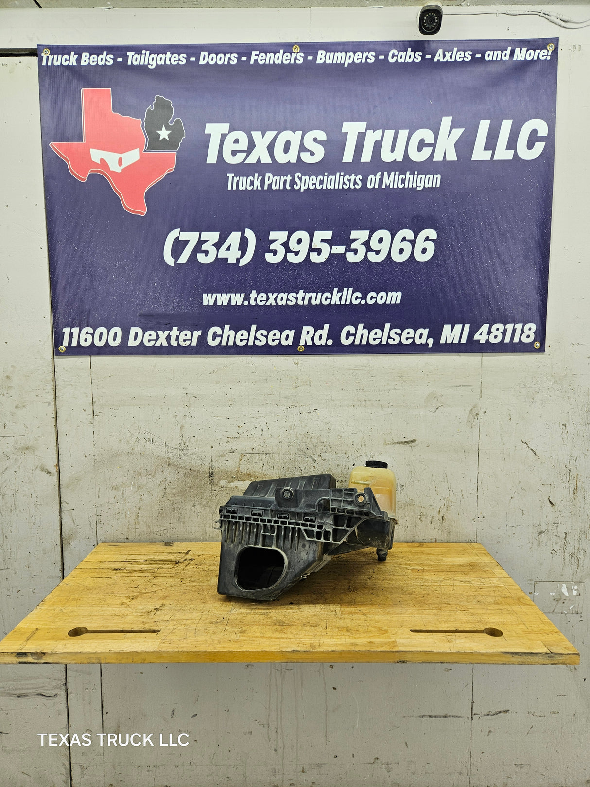 2008-2010 Ford F250 F350 Super Duty 5.4 V8 OEM Air Intake Tube Duct Assembly