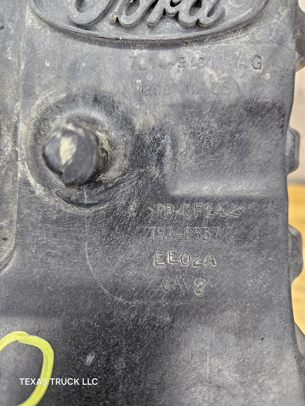 2008-2010 Ford F250 F350 Super Duty 5.4 V8 OEM Air Intake Tube Duct Assembly