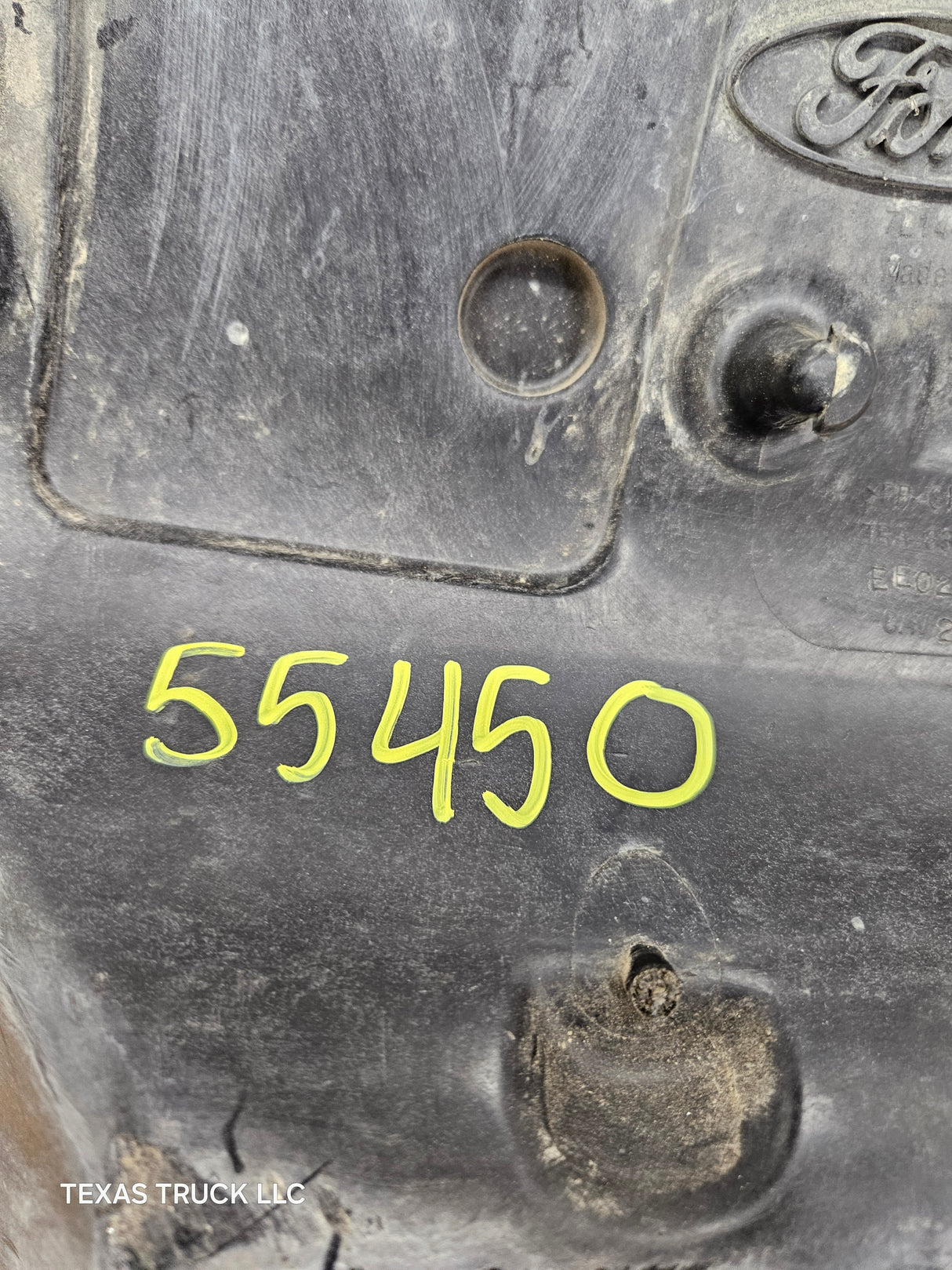 2008-2010 Ford F250 F350 Super Duty 5.4 V8 OEM Air Intake Tube Duct Assembly