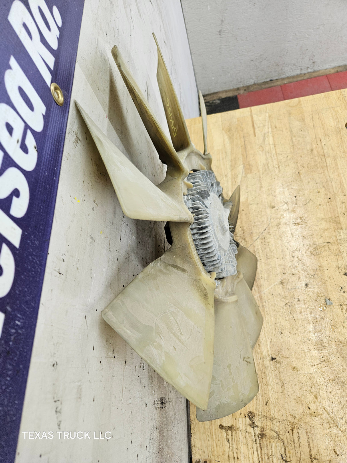 2011-2016 6.7L Power Stroke Cooling Fan & Clutch BC34-8600-CB Ford Super Duty F250 F350 F450 F550